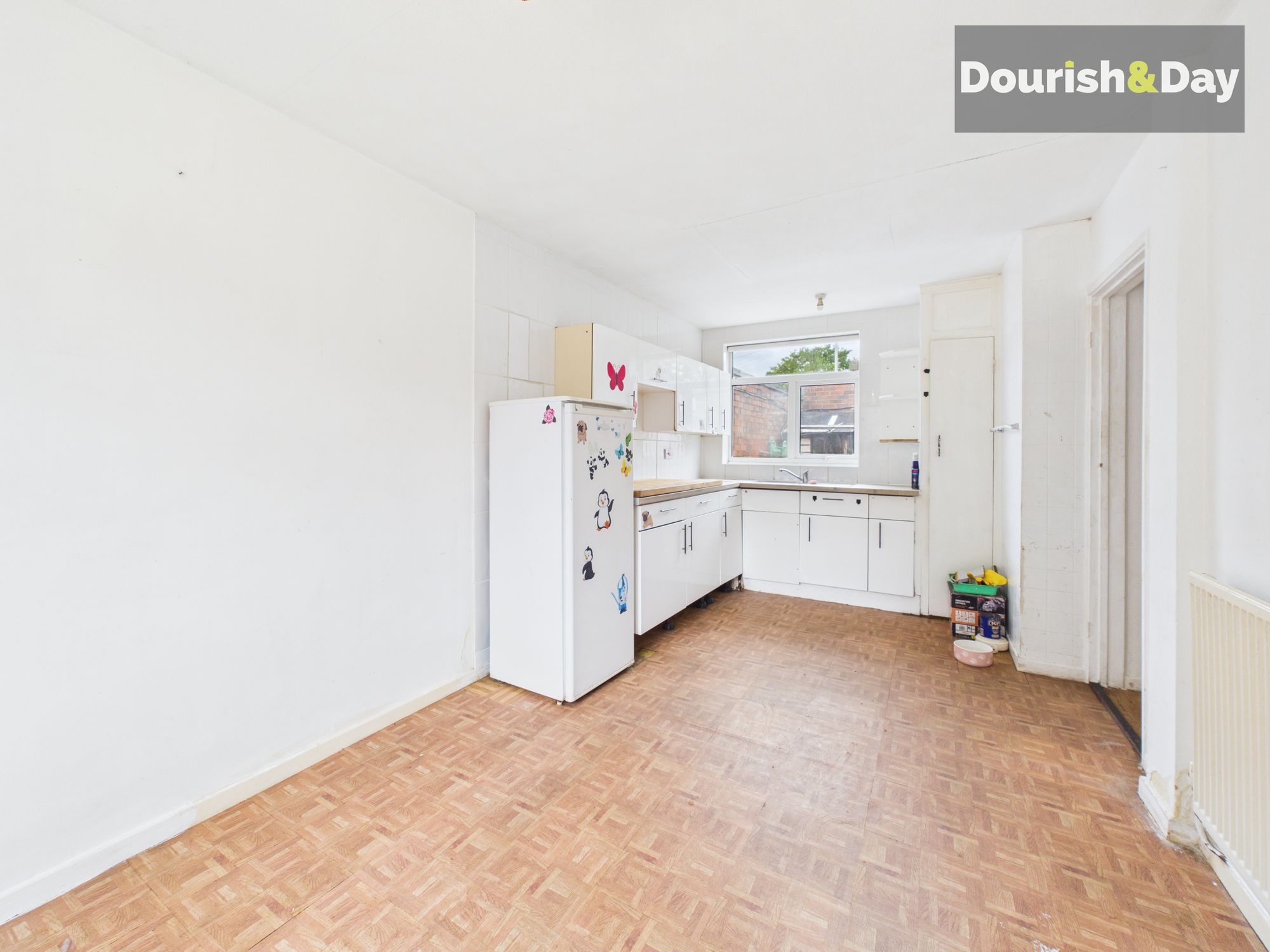 3 bed end of terrace house for sale in Maple Grove, Stafford, ST17 - Property Image 8