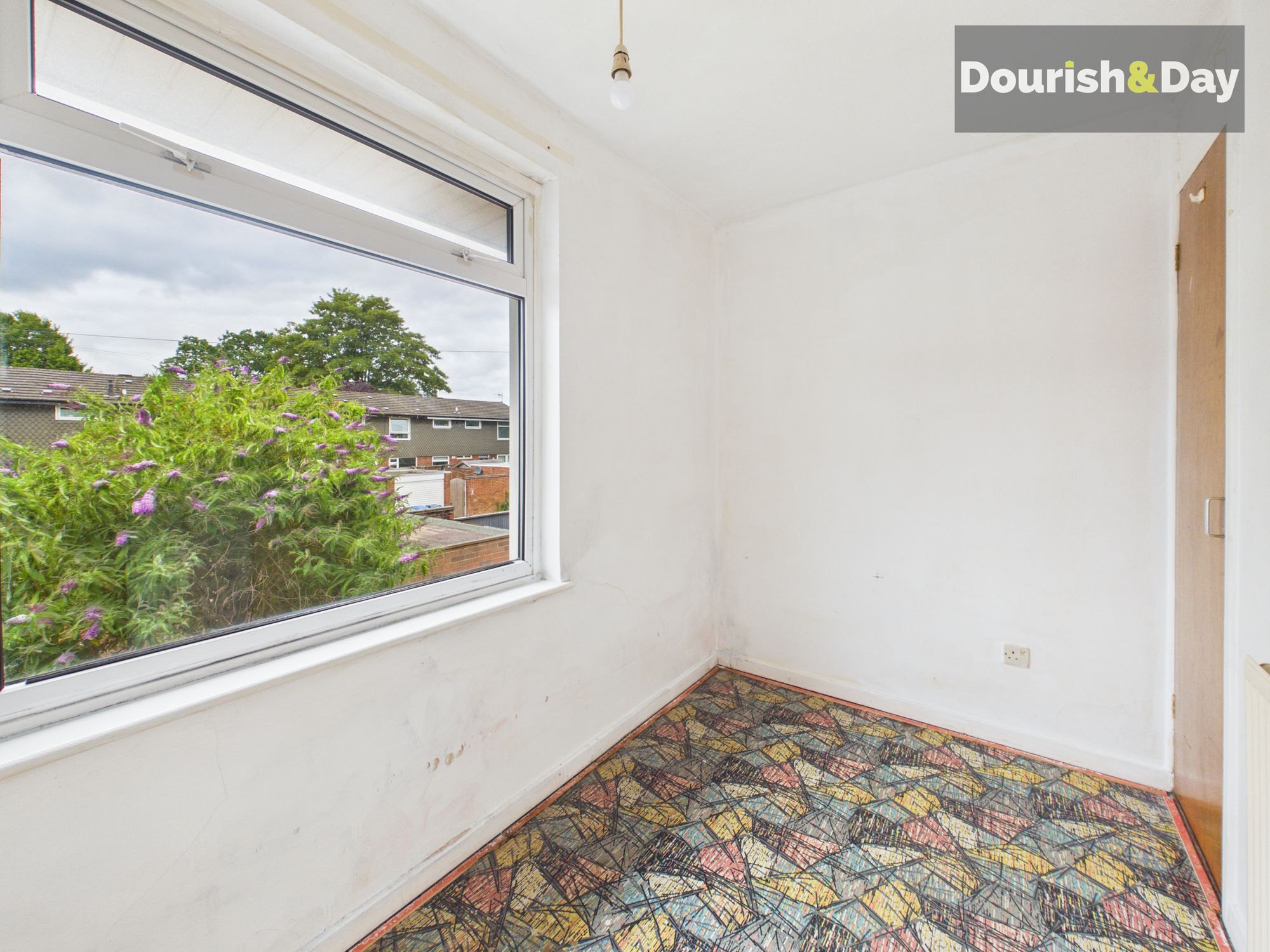 3 bed end of terrace house for sale in Maple Grove, Stafford, ST17 - Property Image 10