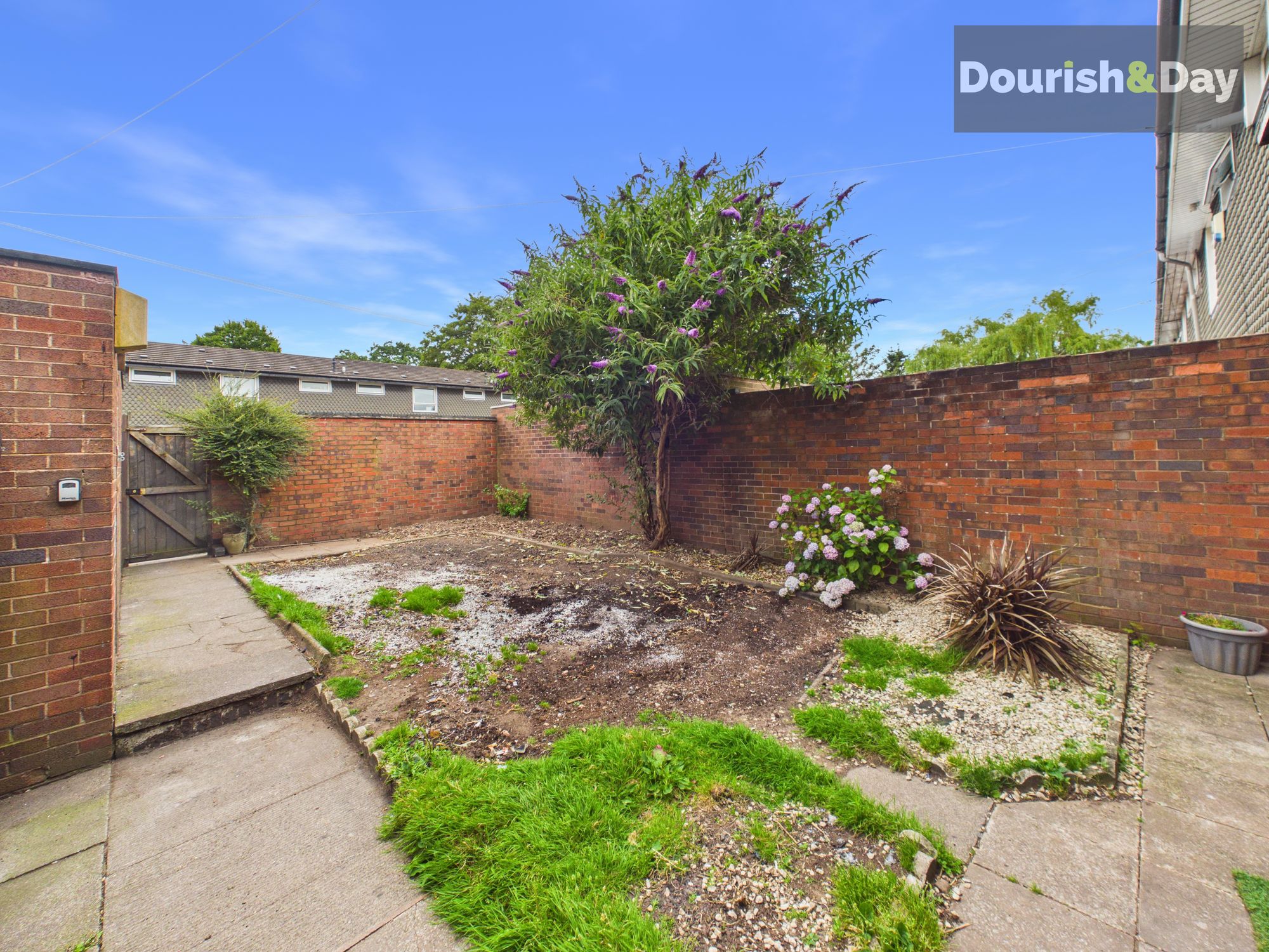 3 bed end of terrace house for sale in Maple Grove, Stafford, ST17 - Property Image 4
