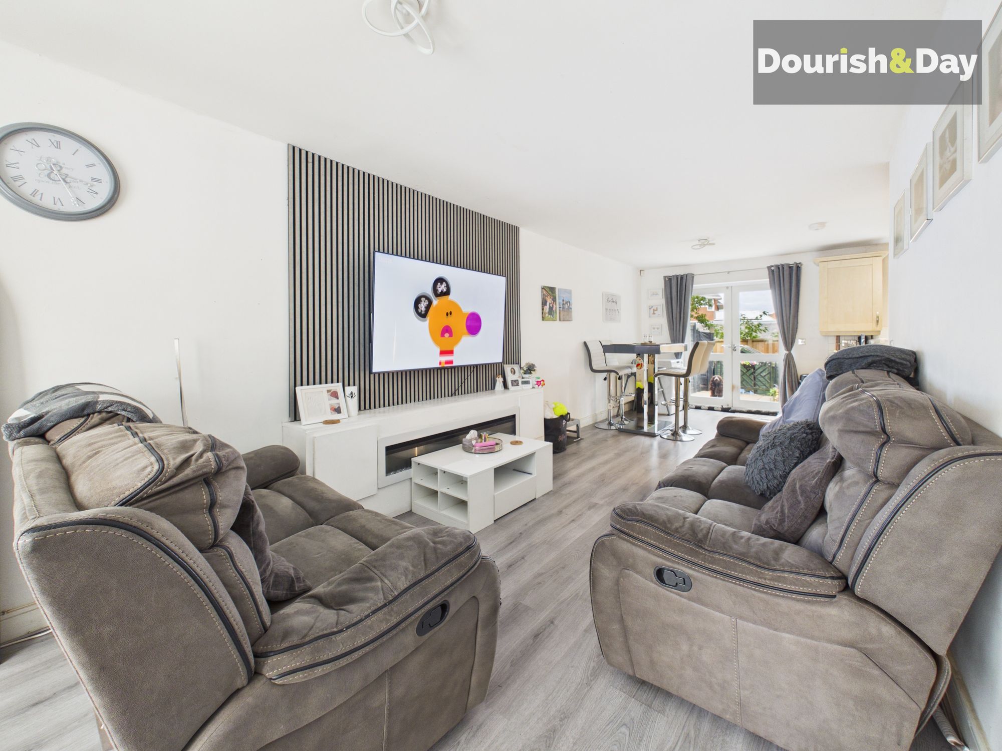 4 bed terraced house for sale in Earl Edwin Mews, Whitchurch, SY13  - Property Image 3