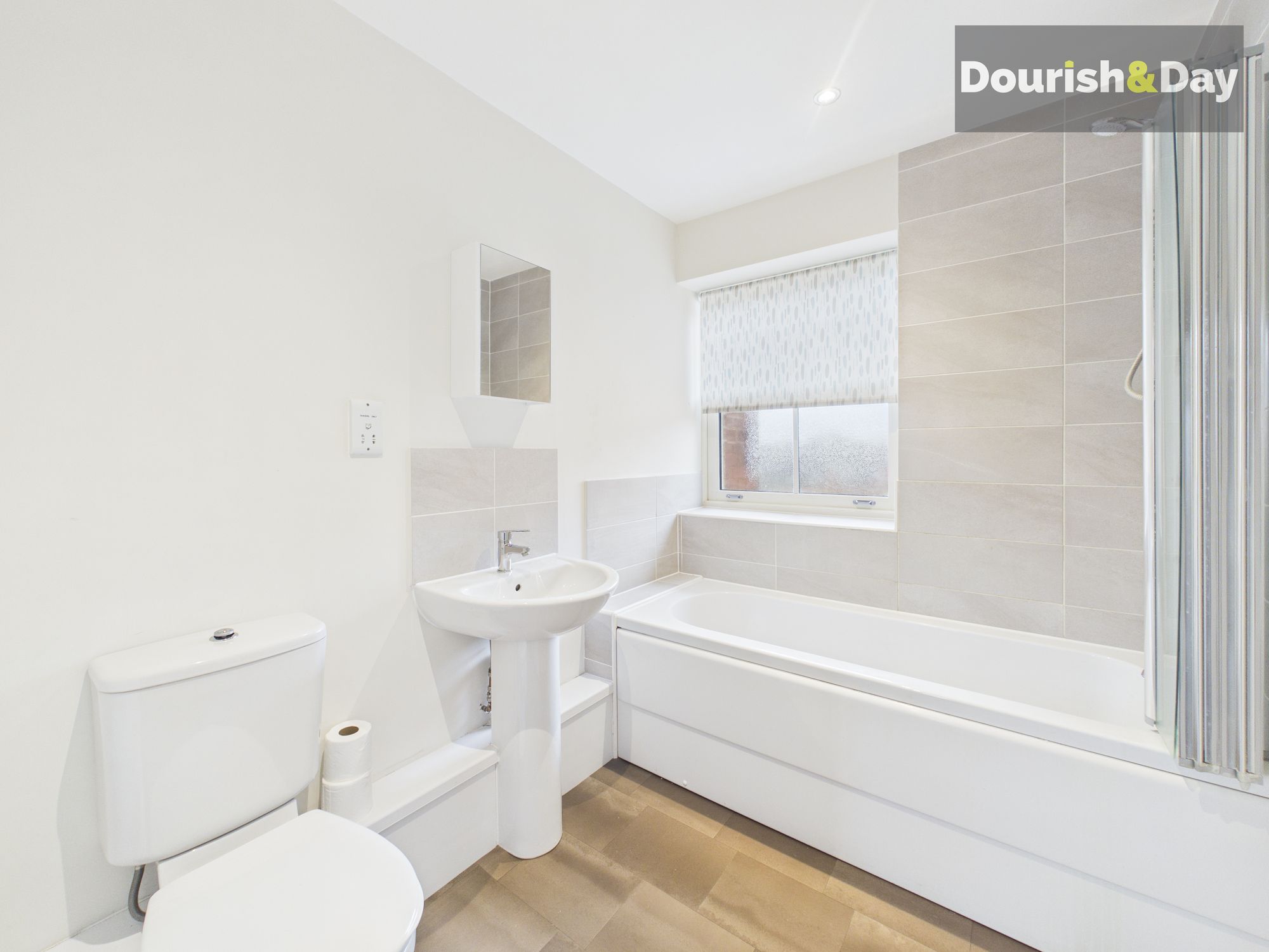 1 bed flat for sale in St. Georges Parkway, Stafford, ST16 - Property Image 4