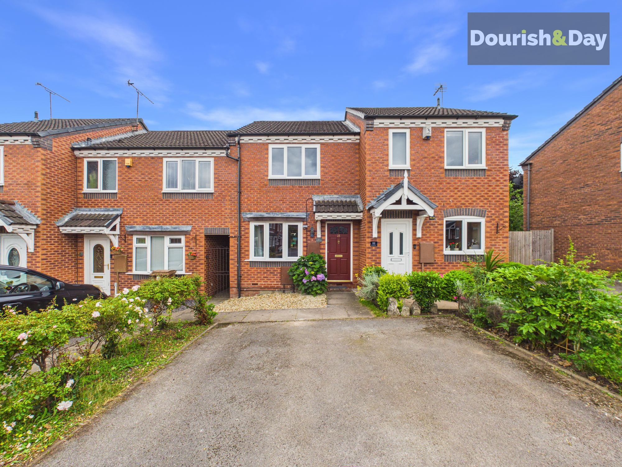 2 bed terraced house for sale in Edwards Drive, Stafford, ST16 - Property Image 1