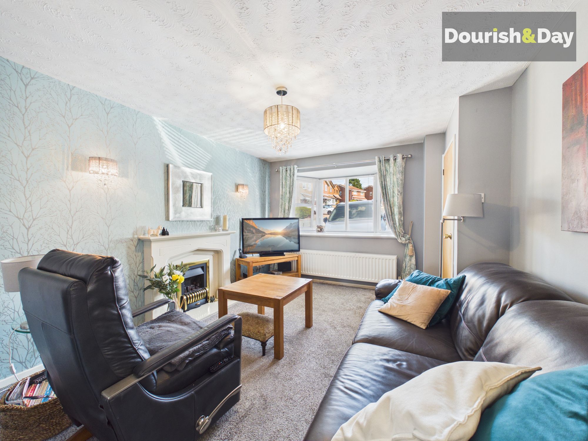 2 bed detached bungalow for sale in Delamere Lane, Stafford, ST17 - Property Image 2
