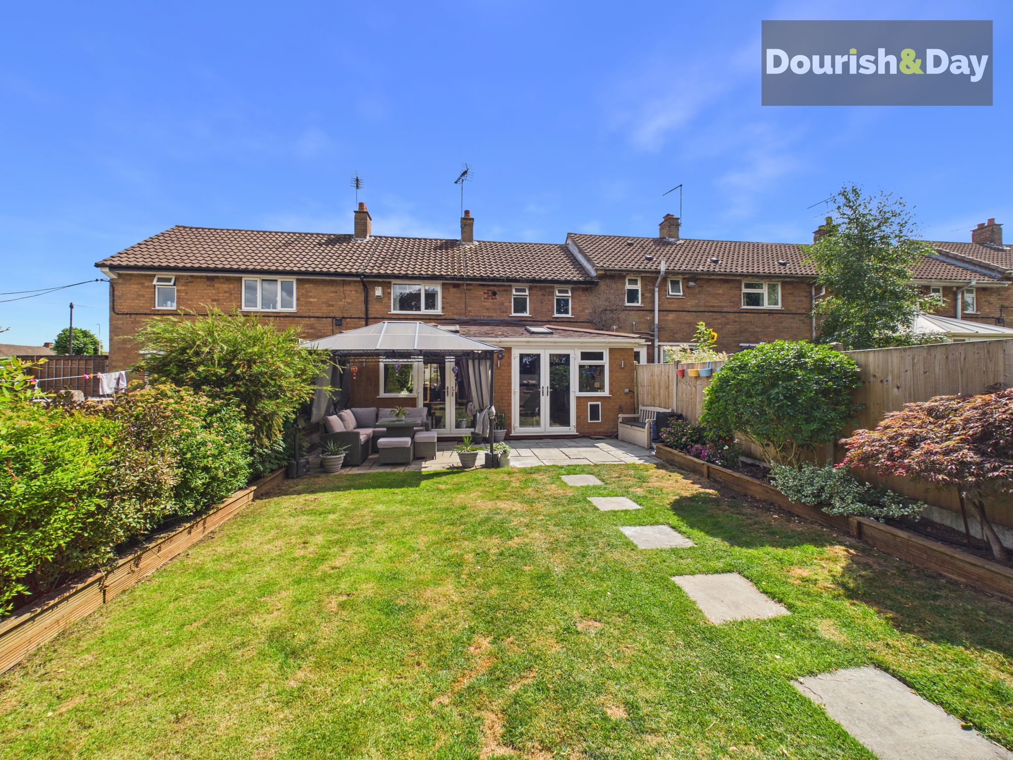 3 bed terraced house for sale in Oxbarn Road, Stafford, ST17 - Property Image 16