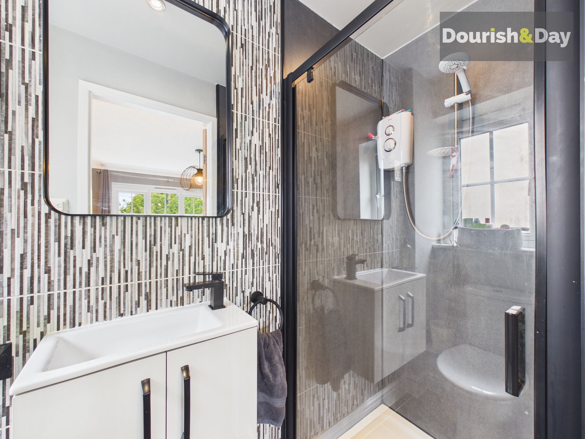 3 bed detached house for sale in Market Place, Hampton, SY14 - Property Image 16