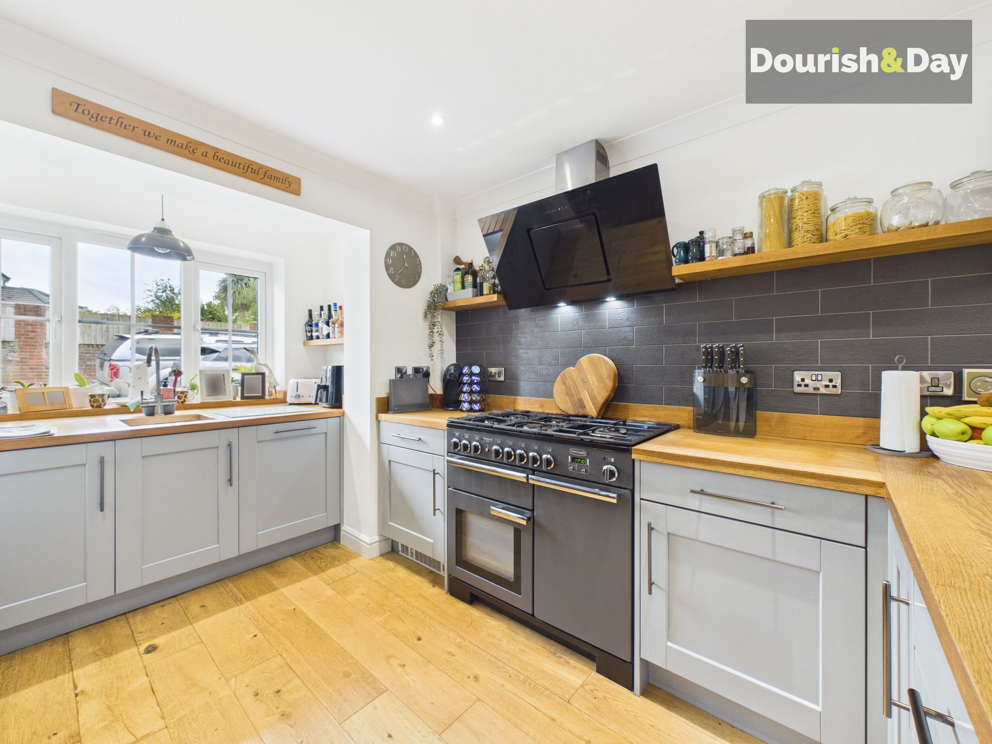 3 bed detached house for sale in Market Place, Hampton, SY14 - Property Image 9