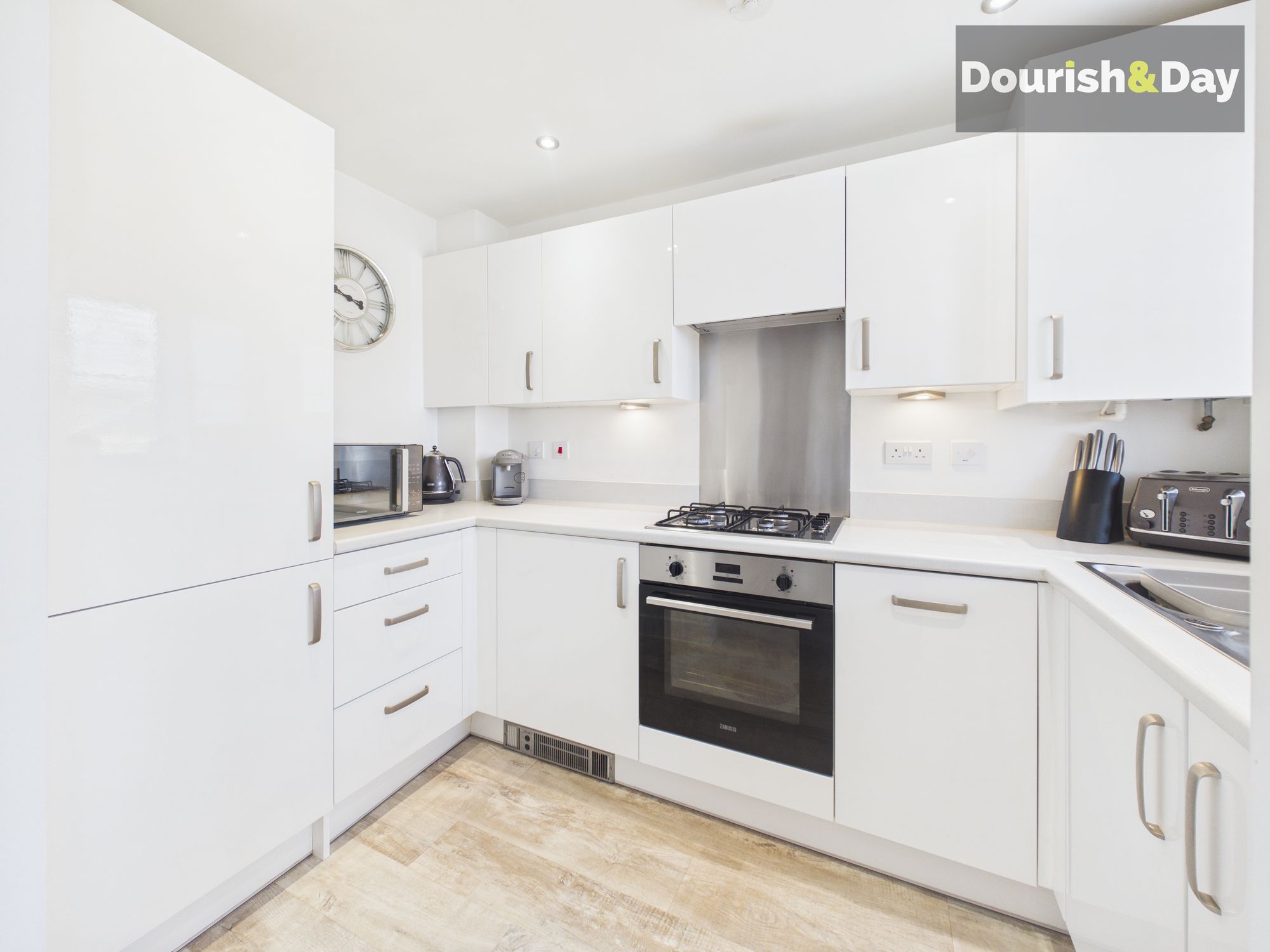 2 bed end of terrace house for sale in Portchester Lane, Stafford, ST16 - Property Image 3