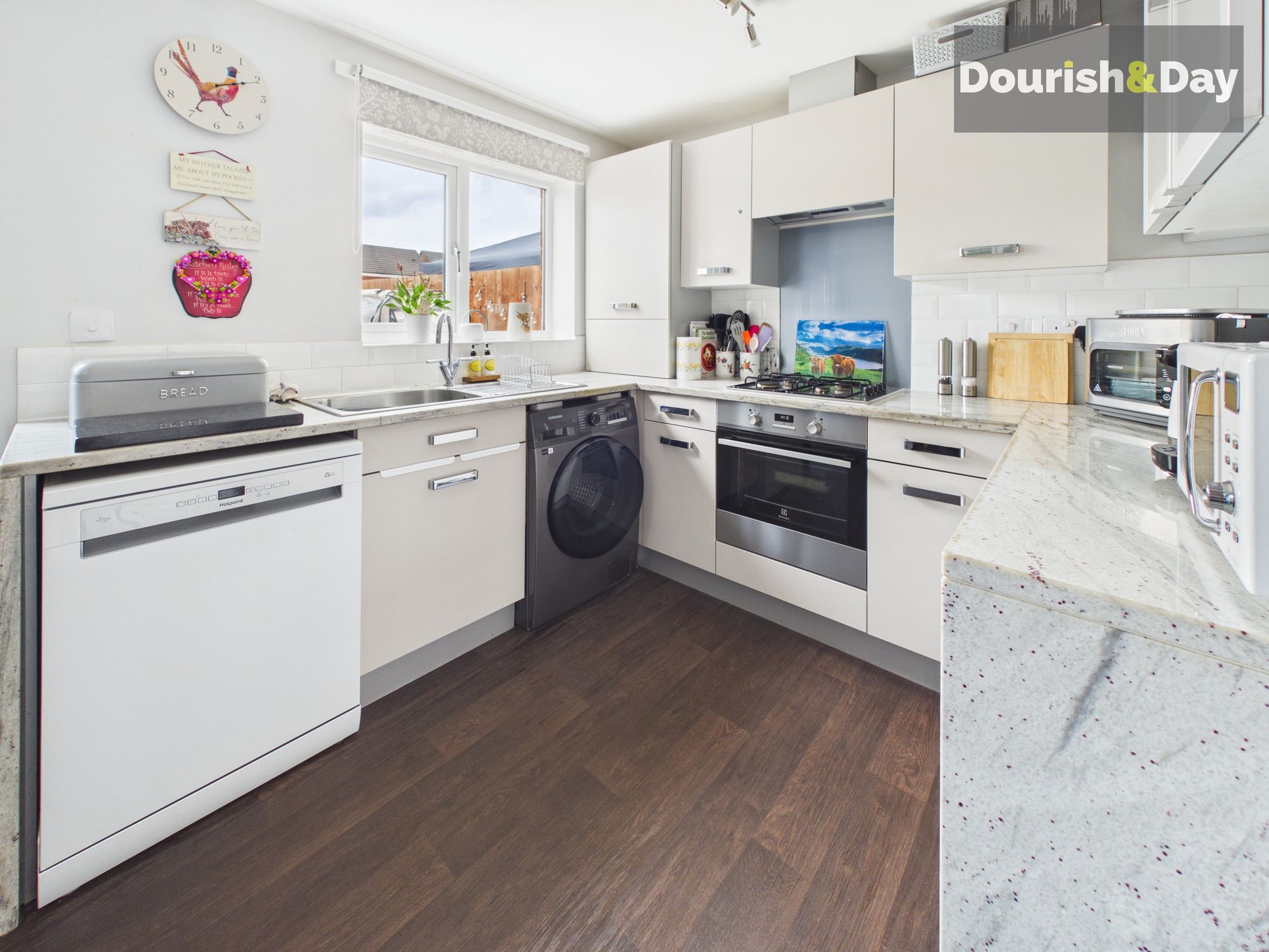 3 bed semi-detached house for sale in Montague Crescent, Penkridge, ST19  - Property Image 9