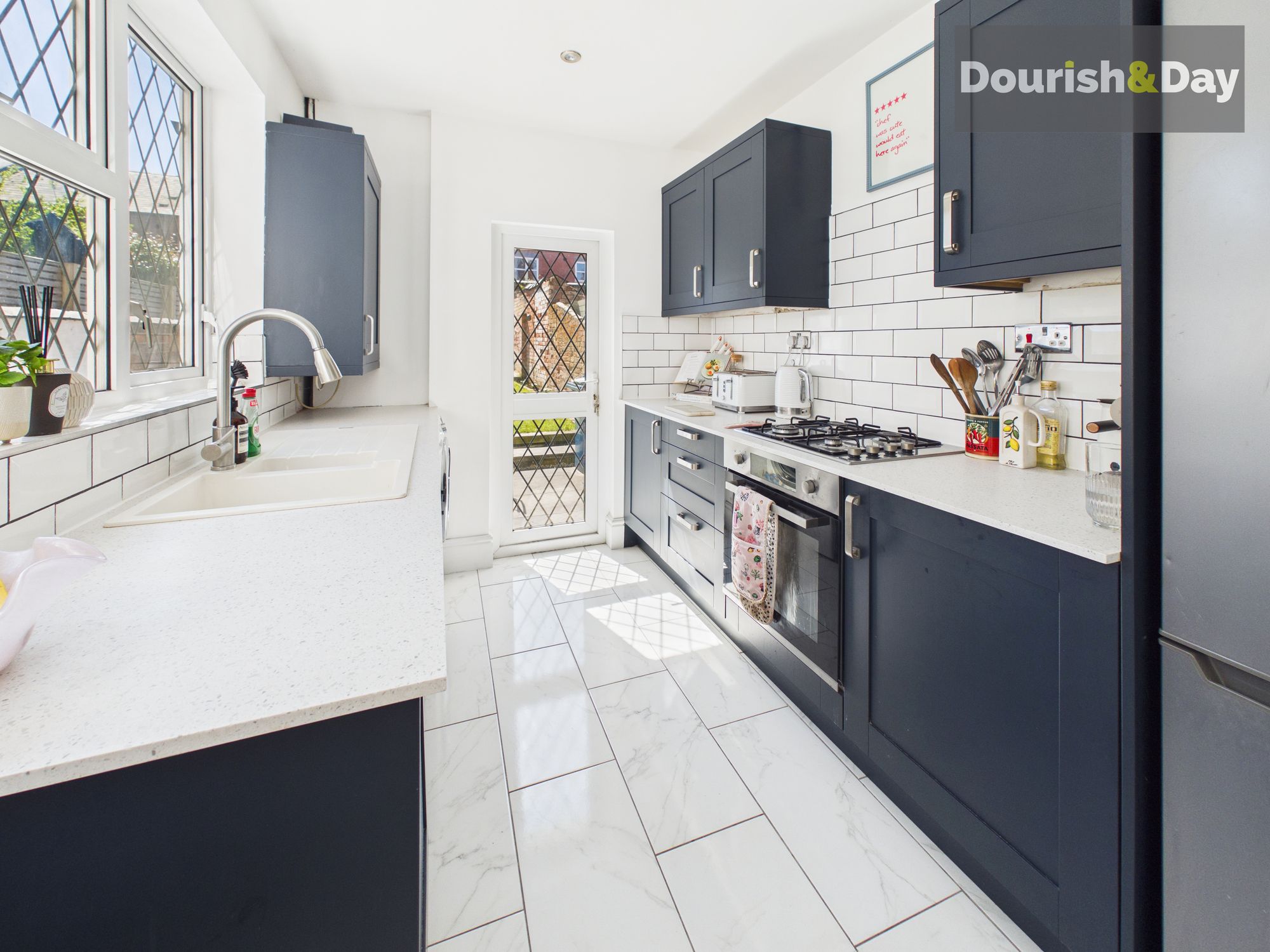 3 bed terraced house for sale in Cramer Street, Stafford, ST17  - Property Image 9