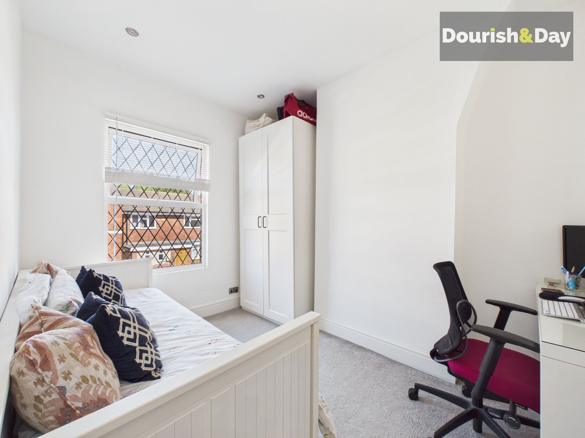 3 bed terraced house for sale in Cramer Street, Stafford, ST17  - Property Image 12