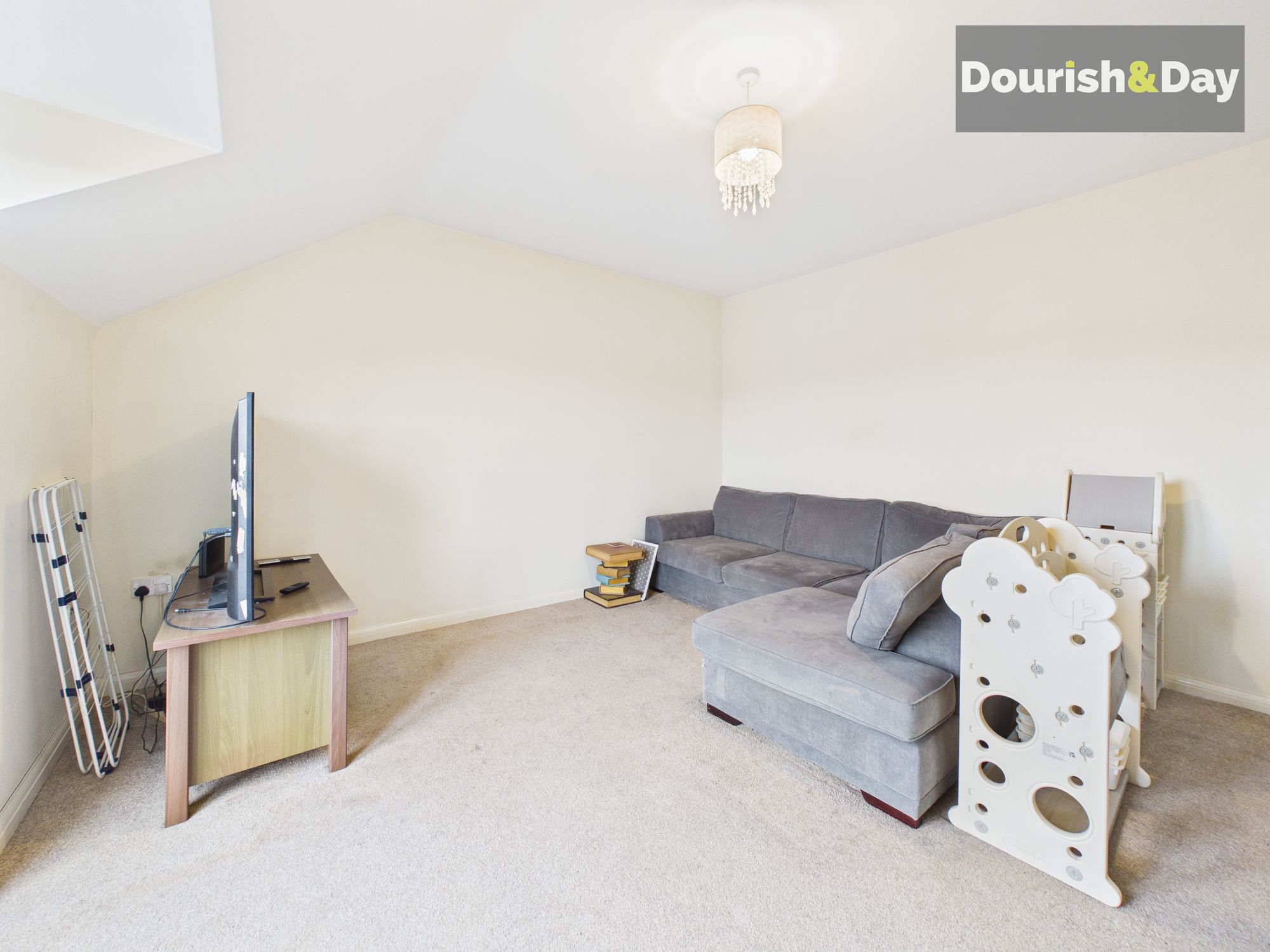 2 bed flat for sale in Violet Close, Huntington, WS12 - Property Image 4