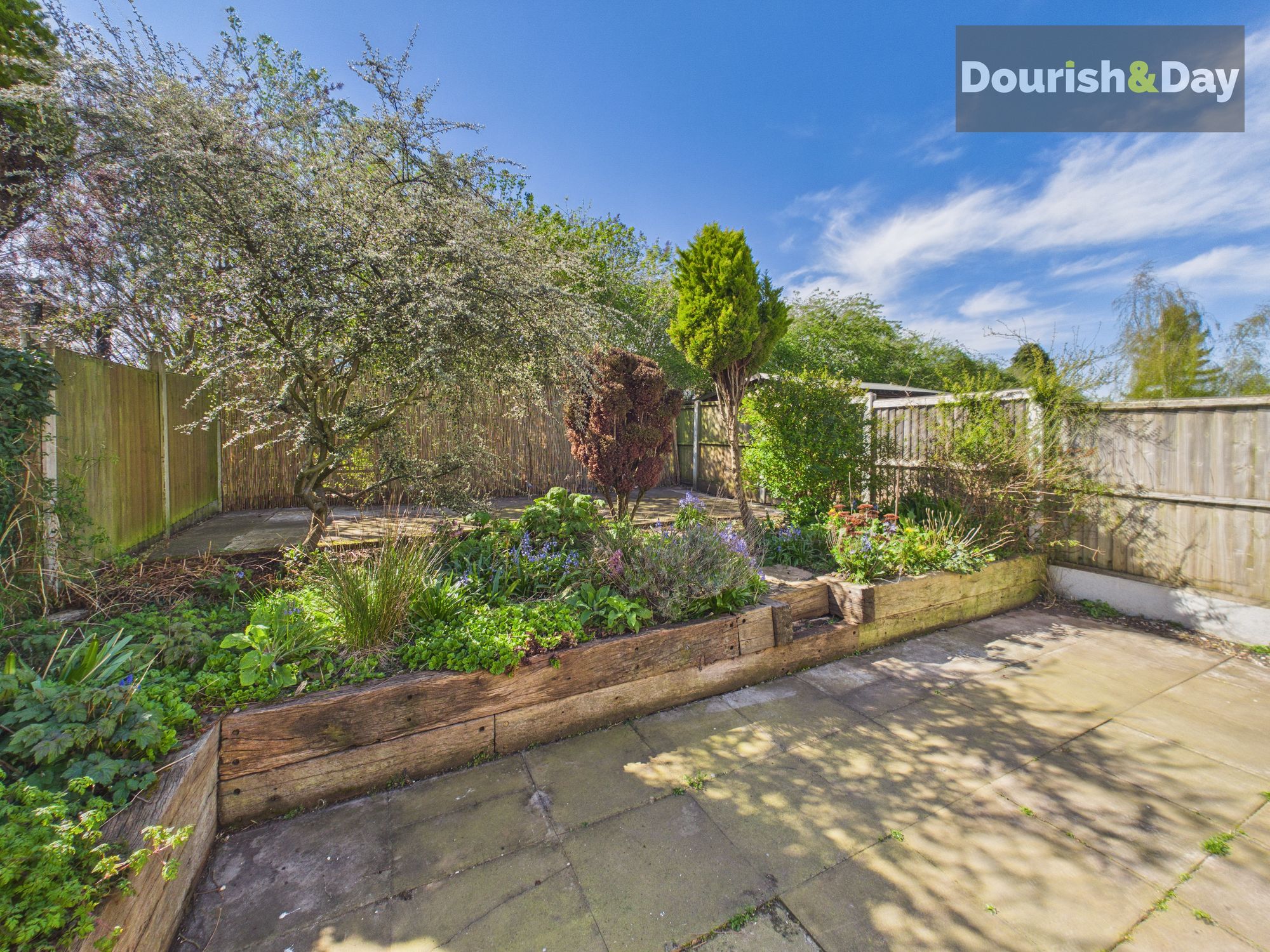 4 bed mid-terraced house for sale in Byron Close, Stafford, ST16 - Property Image 3