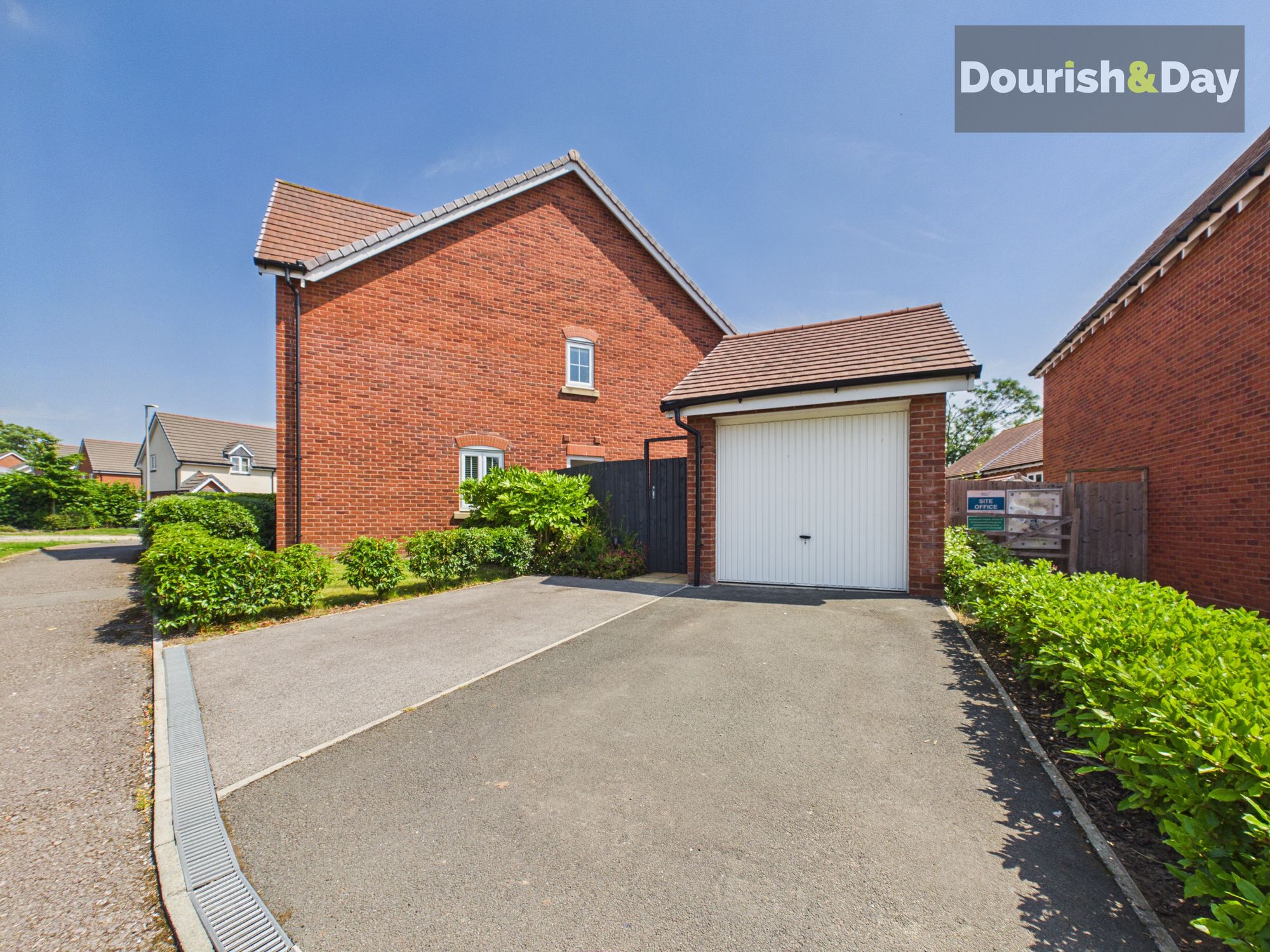 3 bed detached house for sale in Lynchet Road, Malpas, SY14  - Property Image 5