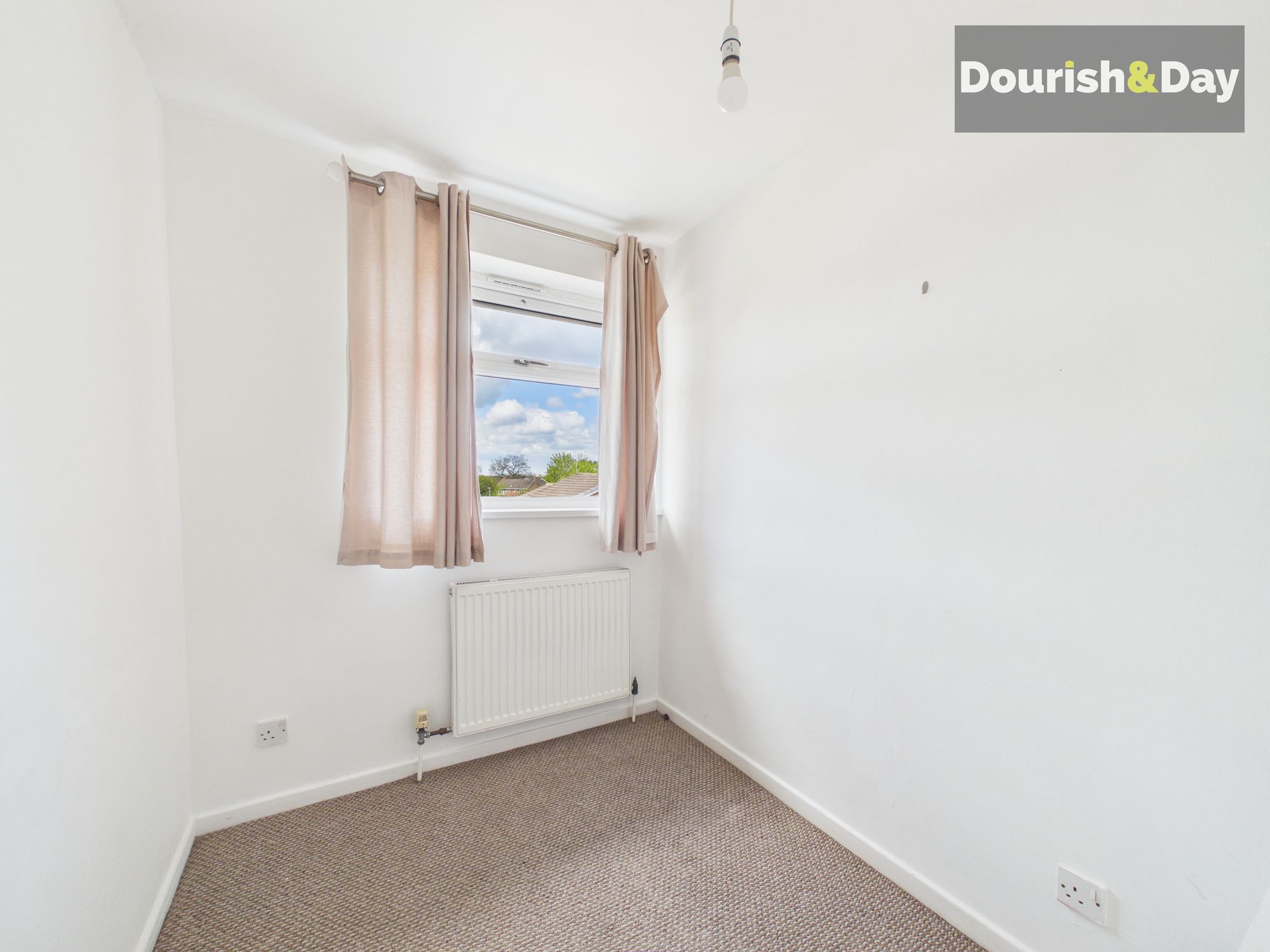 3 bed semi-detached house for sale in Cherrywood Close, Stafford, ST17 - Property Image 9