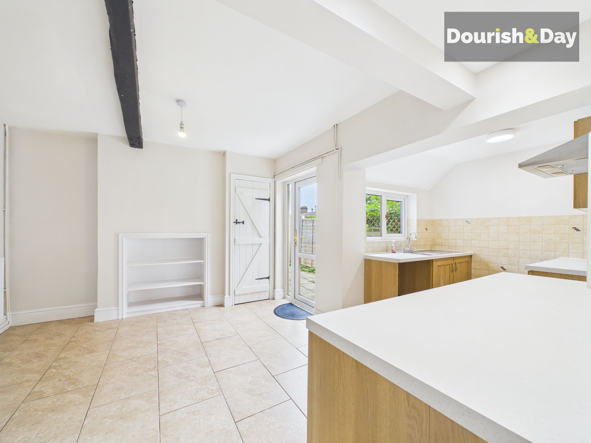 2 bed terraced house for sale in Castle Street, Stafford, ST16  - Property Image 4