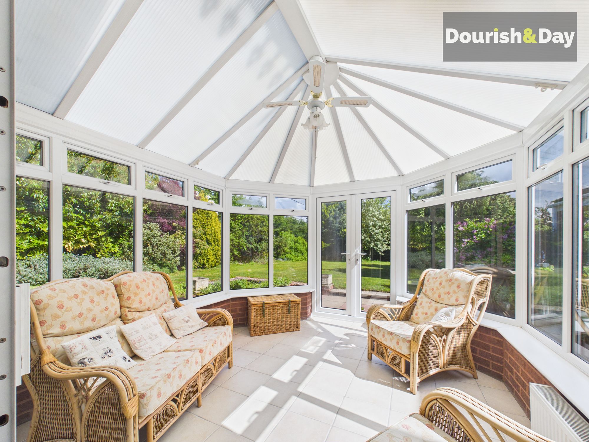 4 bed detached house for sale in Kings Road, Calf Heath, WV10 - Property Image 4