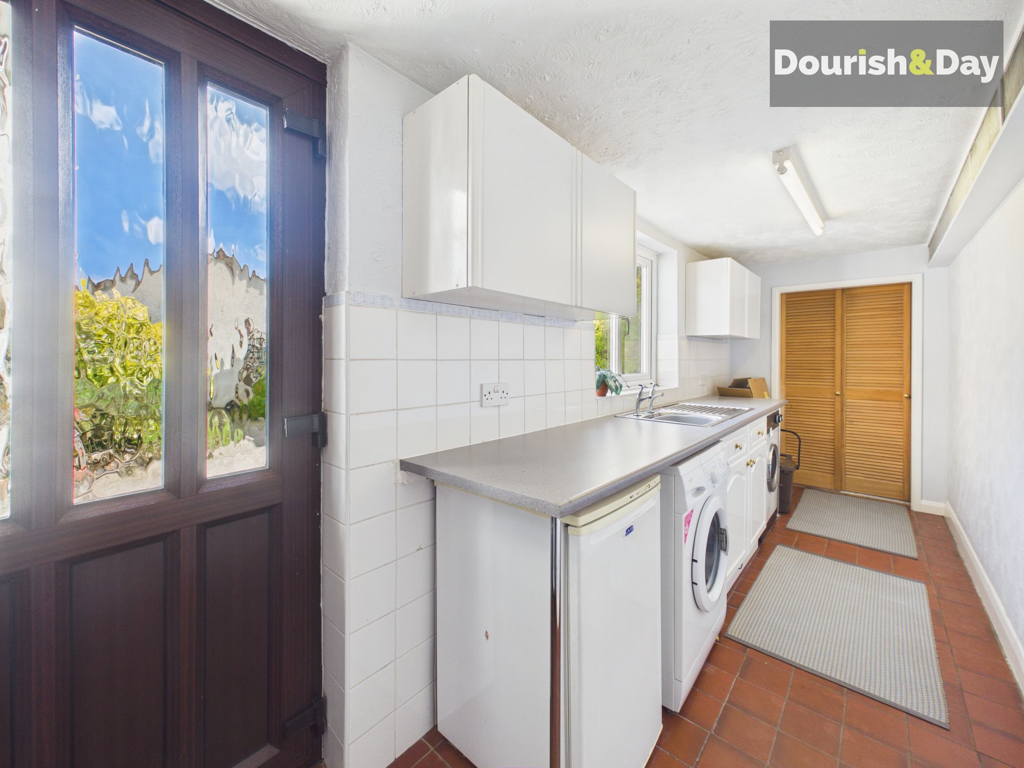 4 bed detached house for sale in Kings Road, Calf Heath, WV10 - Property Image 14