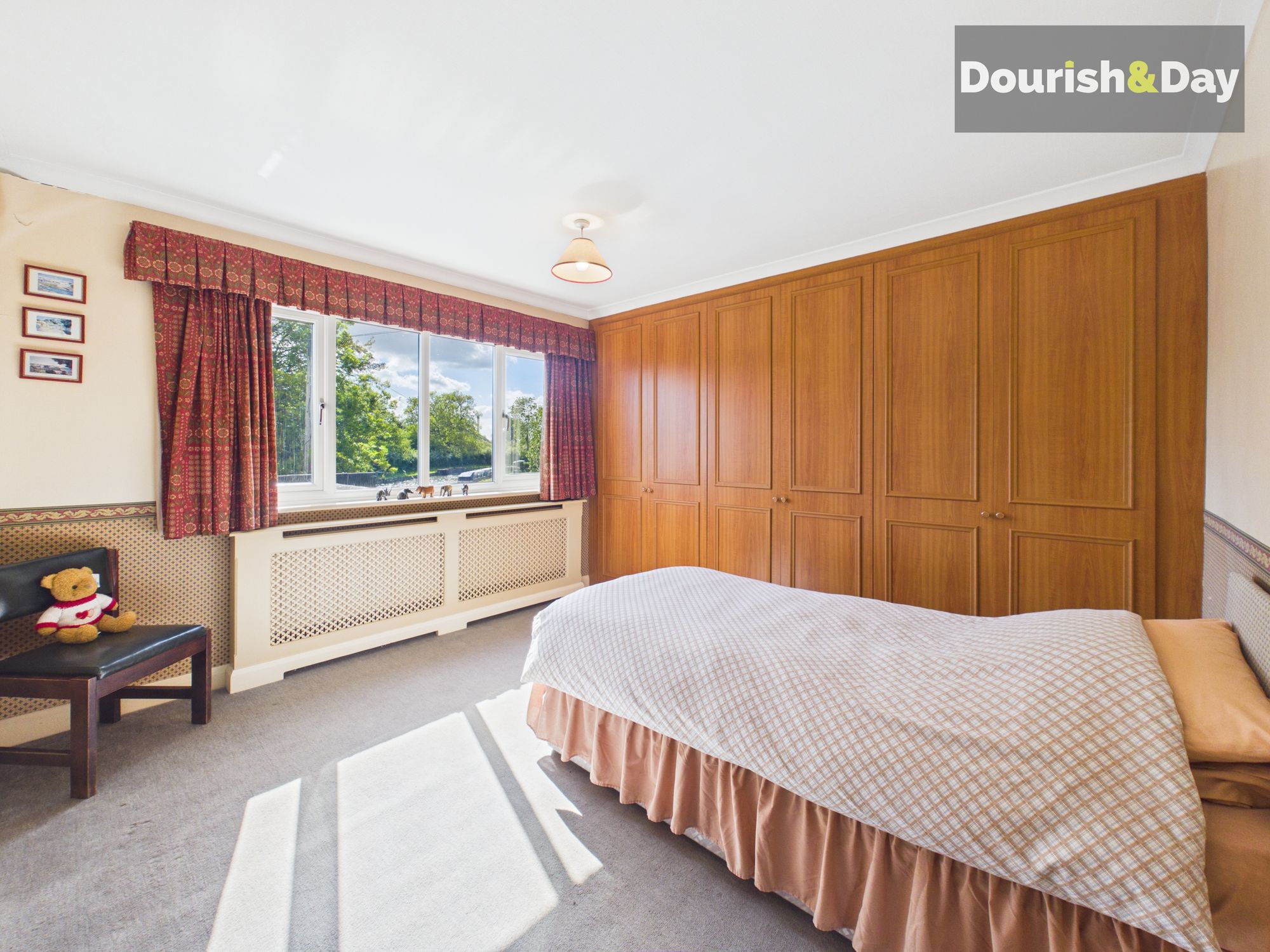 4 bed detached house for sale in Kings Road, Calf Heath, WV10 - Property Image 23