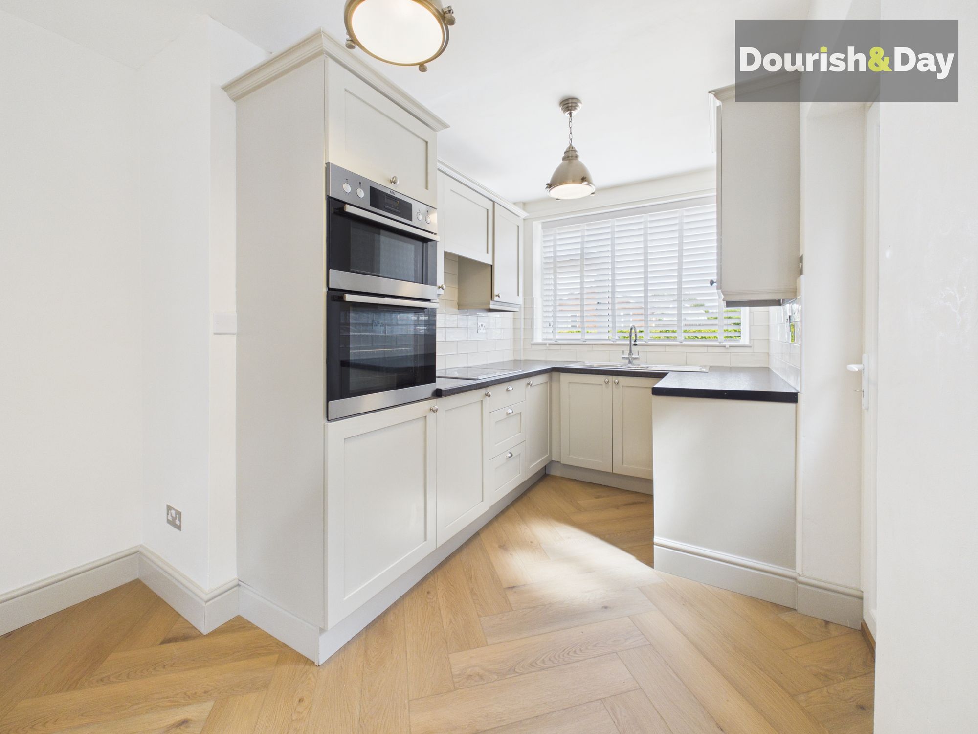 3 bed detached bungalow for sale in Moreton Street, Prees, SY13 - Property Image 12