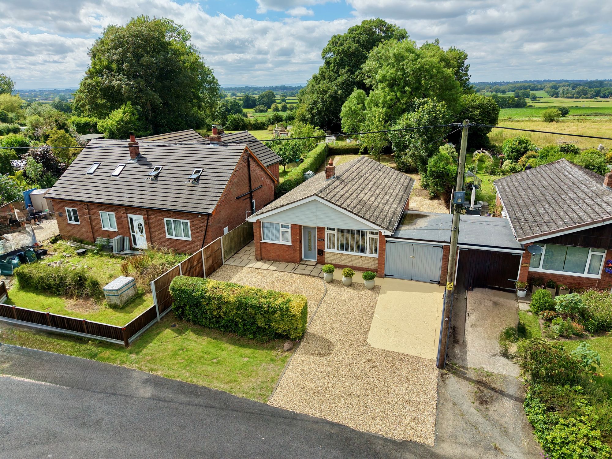 3 bed detached bungalow for sale in Moreton Street, Prees, SY13 - Property Image 5