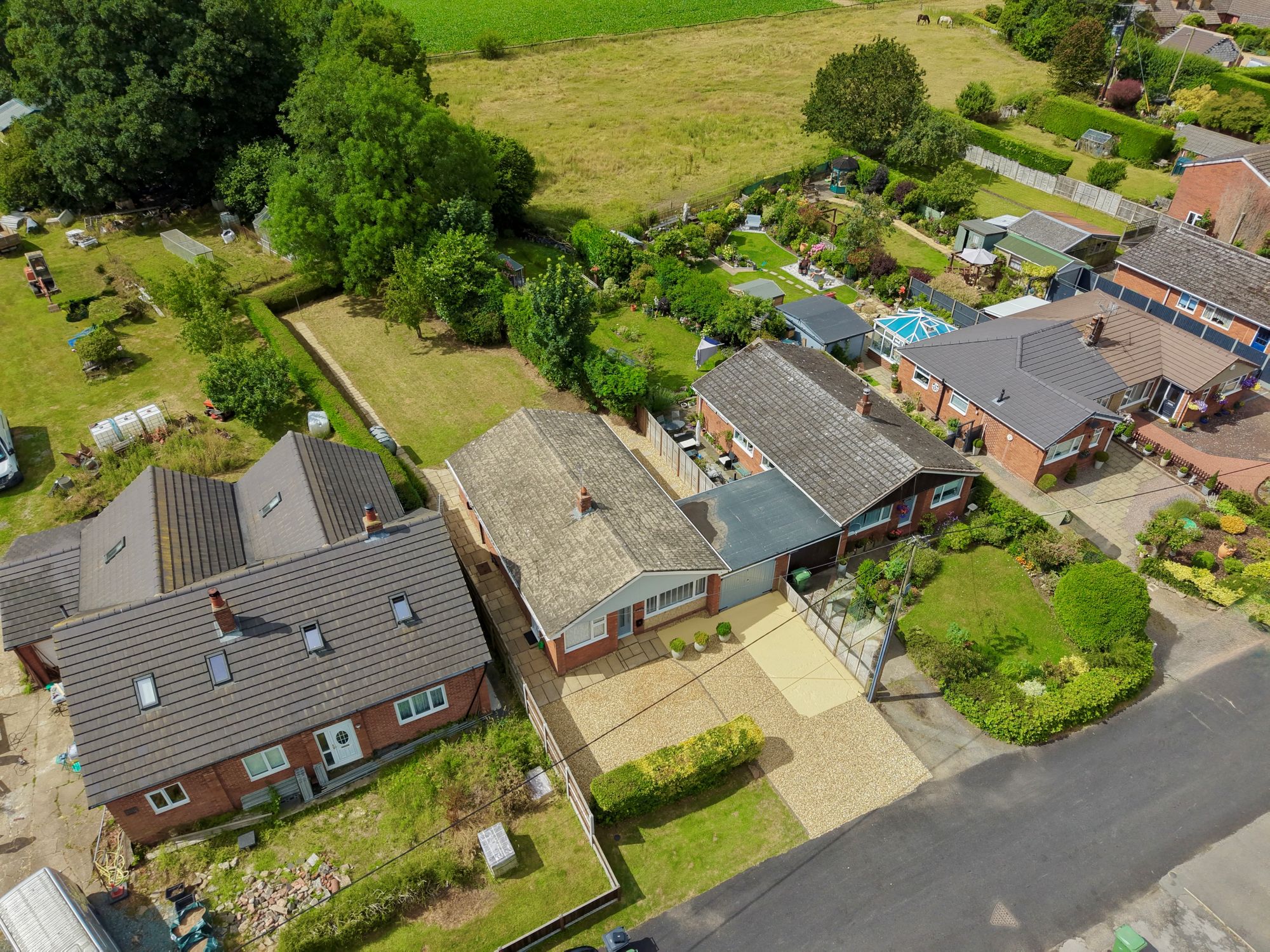 3 bed detached bungalow for sale in Moreton Street, Prees, SY13 - Property Image 23