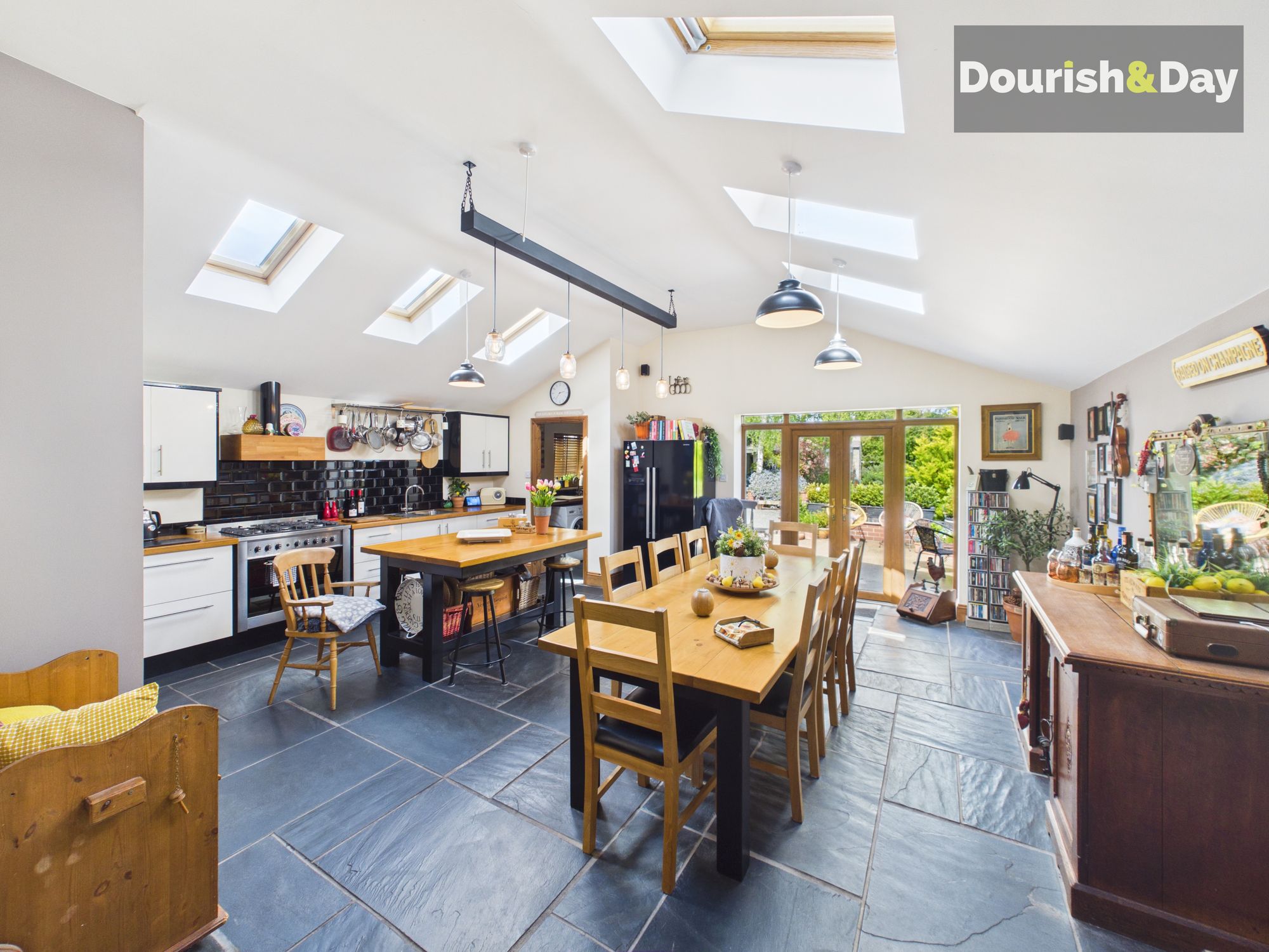 3 bed semi-detached house for sale in Eccleshall Road, Stafford, ST16  - Property Image 4