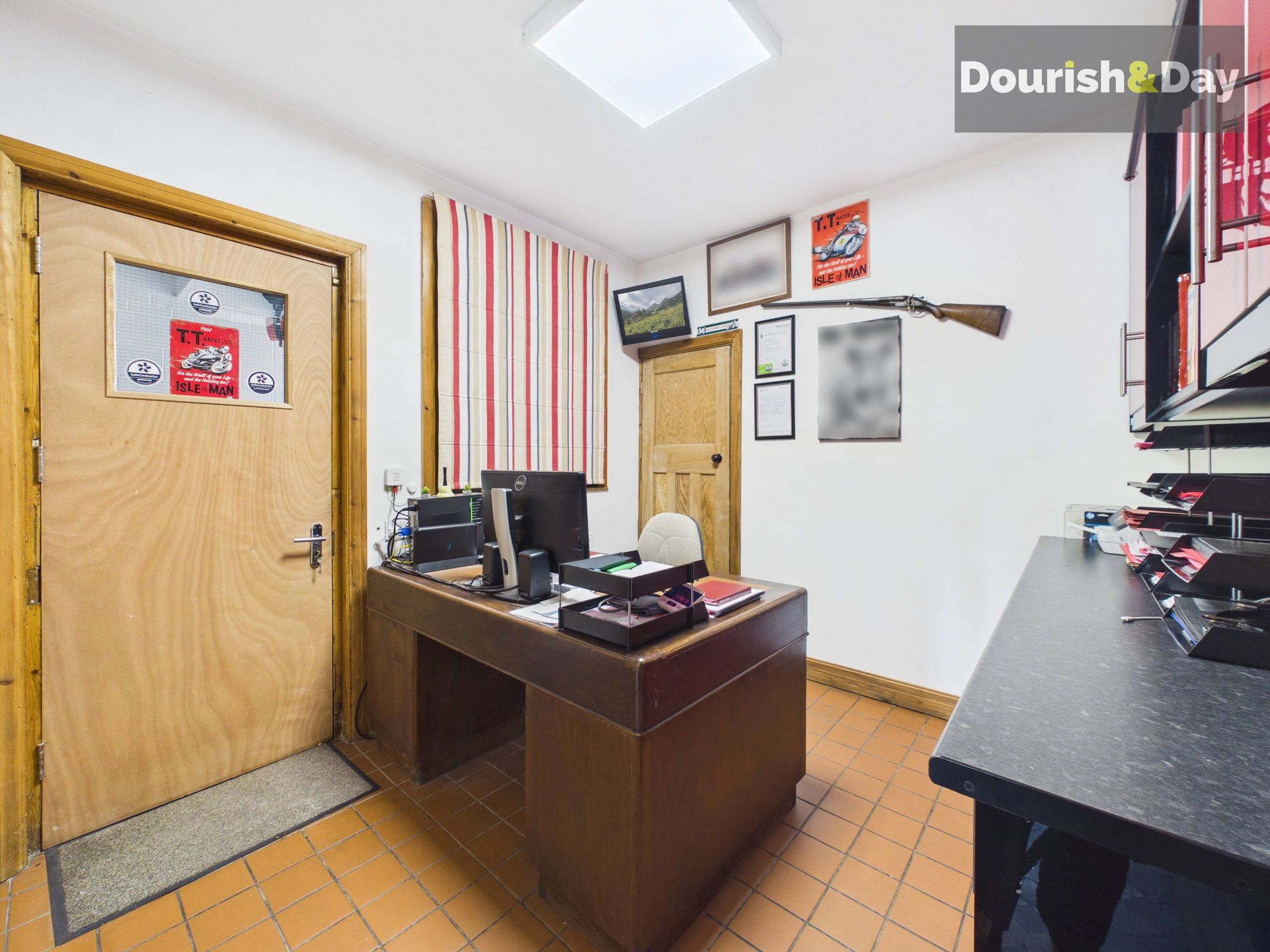 3 bed semi-detached house for sale in Eccleshall Road, Stafford, ST16  - Property Image 6