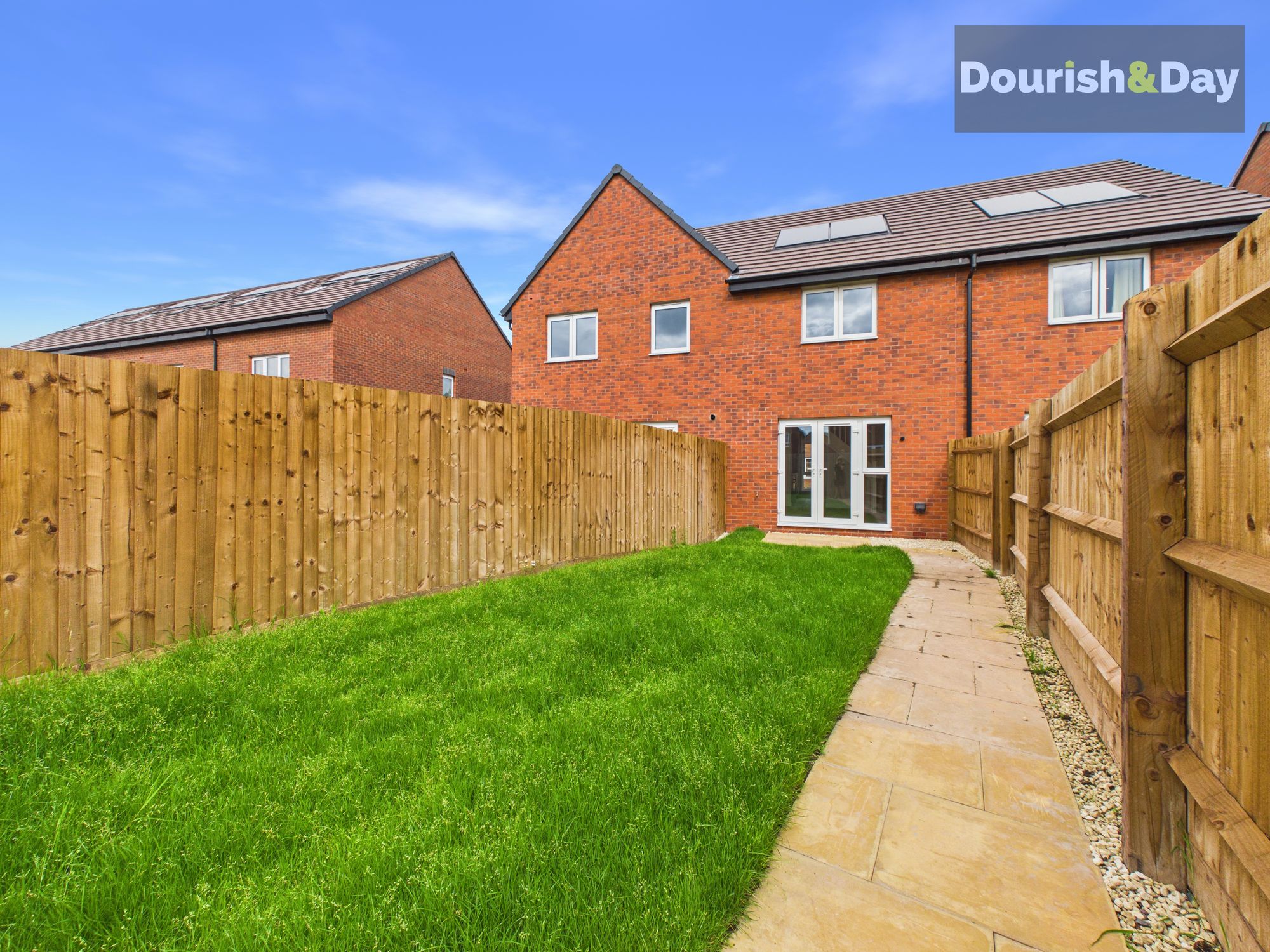 2 bed mid-terraced house to rent in Lewes Drive, Staffordshire, ST16 - Property Image 13