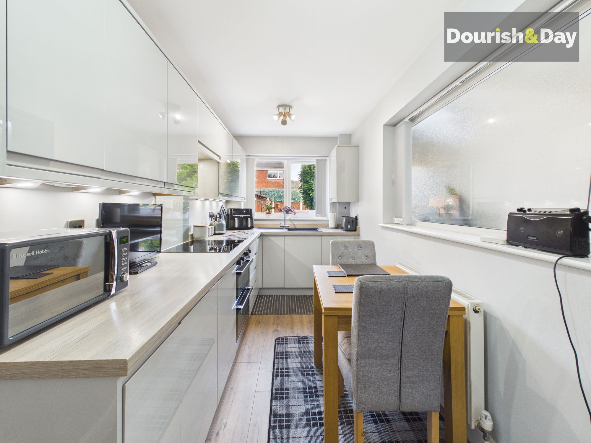 3 bed semi-detached house for sale in Clifton Avenue, Cannock, WS11  - Property Image 2