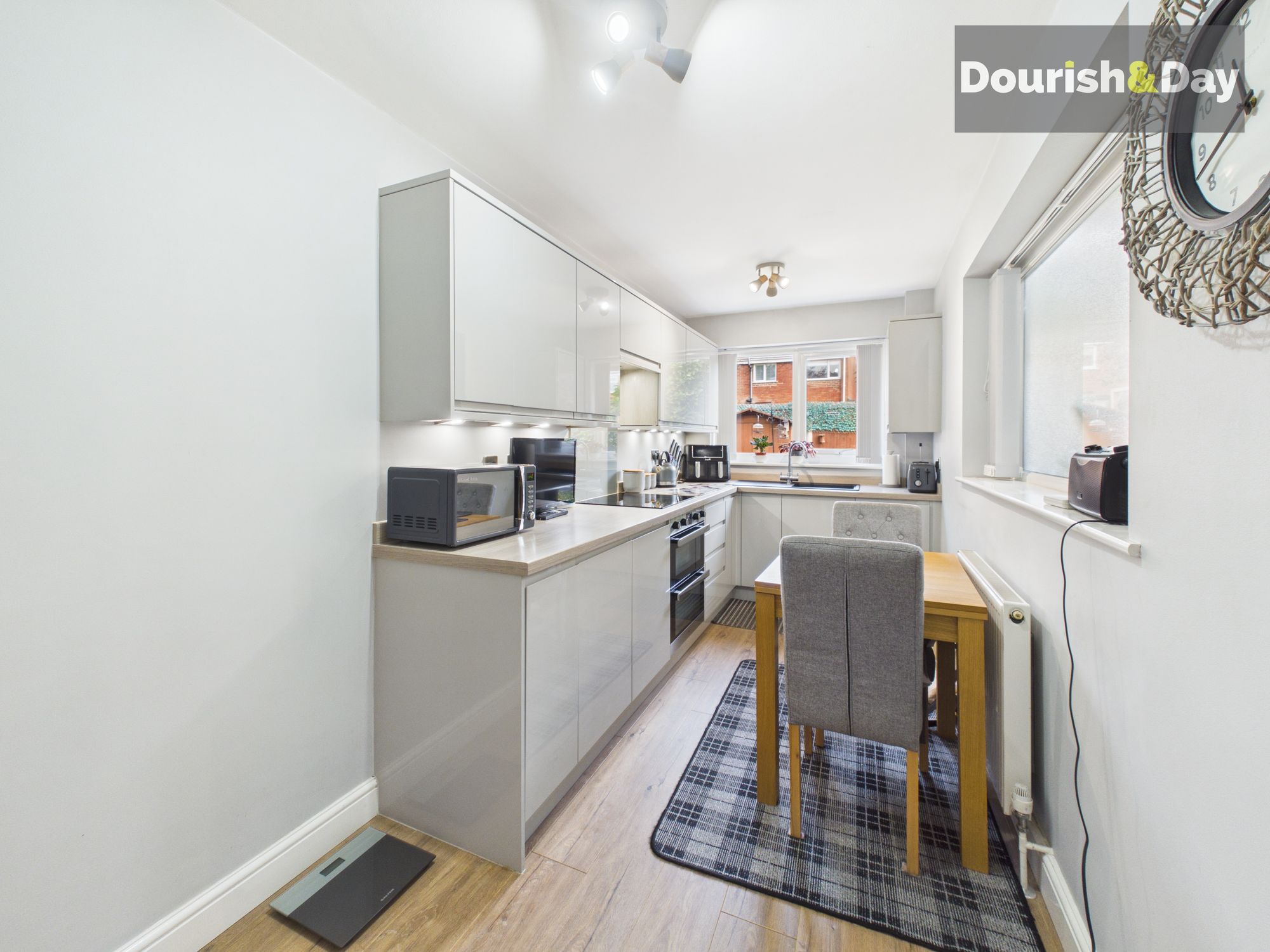 3 bed semi-detached house for sale in Clifton Avenue, Cannock, WS11  - Property Image 7