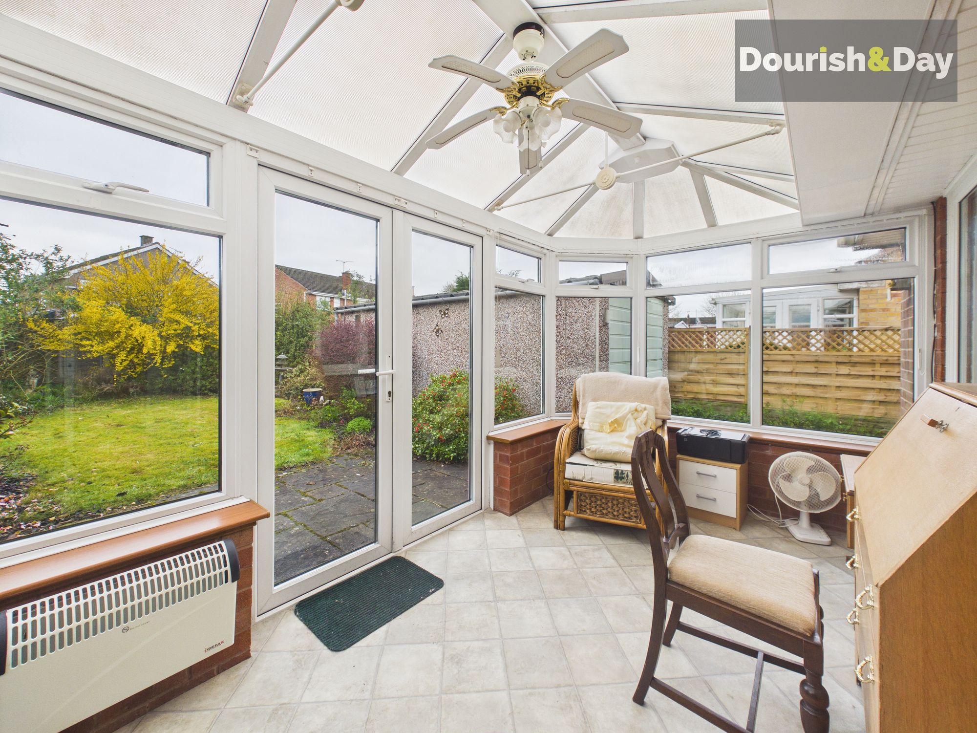 2 bed semi-detached bungalow for sale in Radstock Close, Stafford, ST17 - Property Image 3