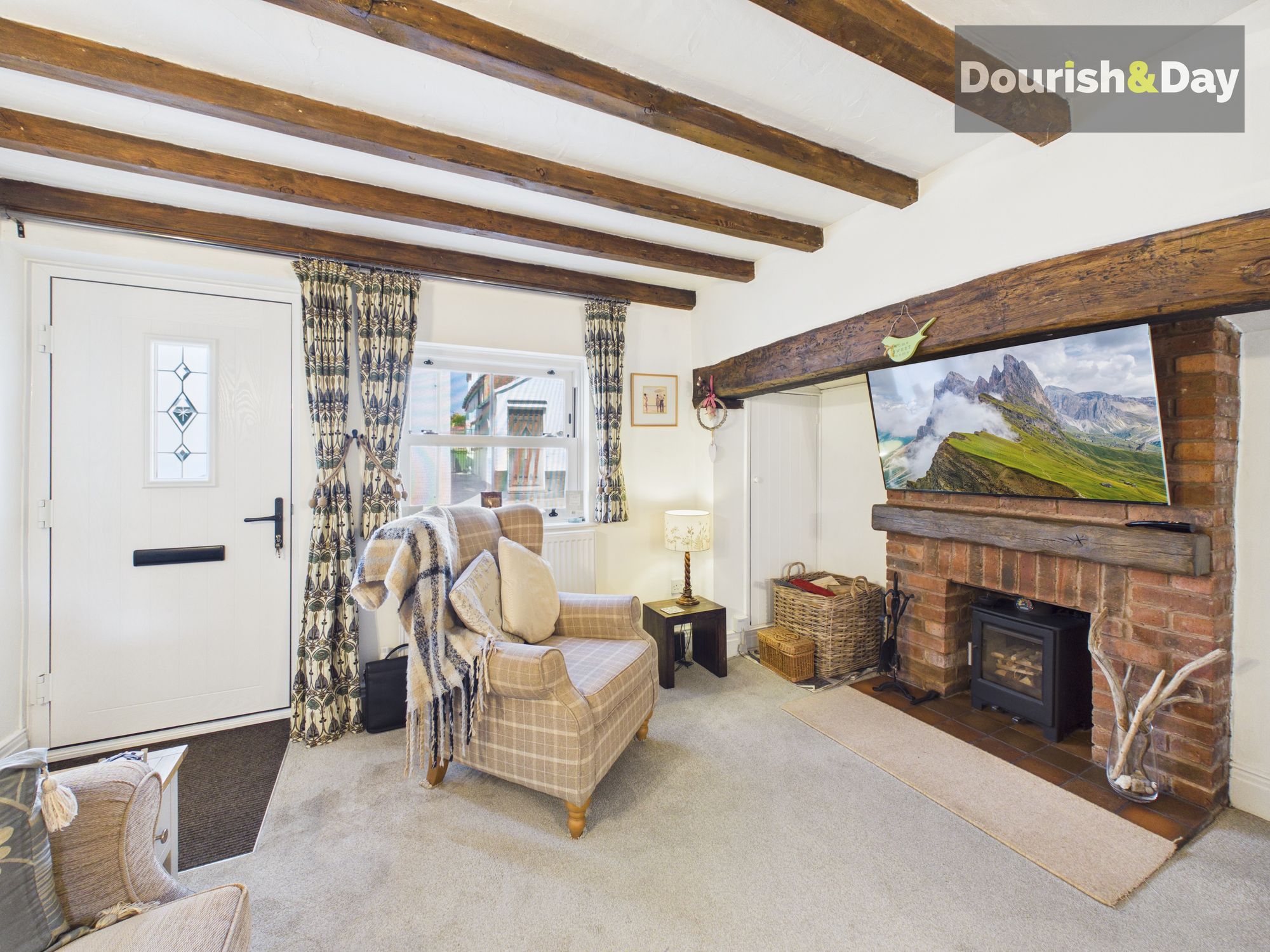 2 bed terraced house for sale in Cannock Road, Penkridge, ST19 - Property Image 2