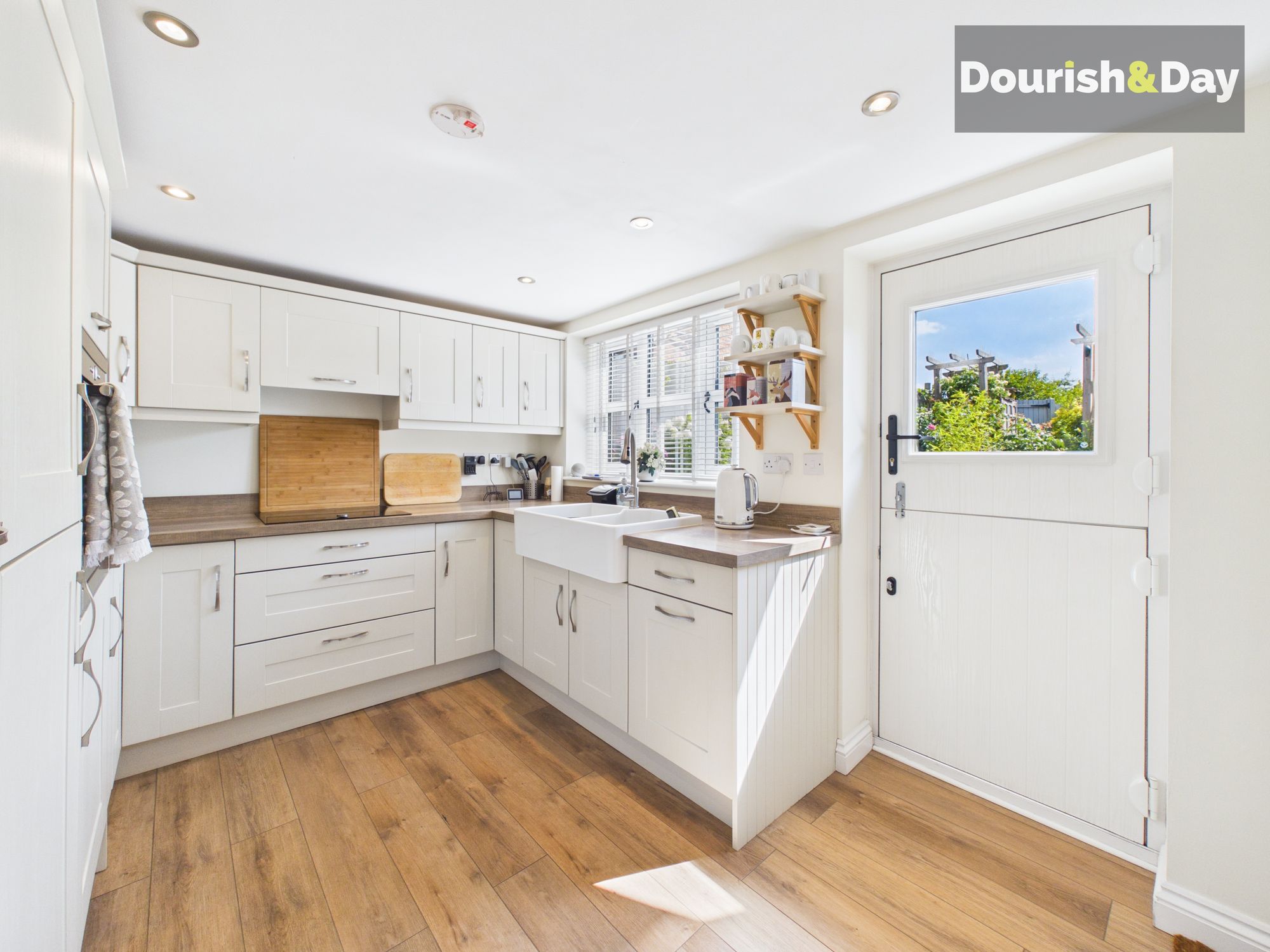 2 bed terraced house for sale in Cannock Road, Penkridge, ST19 - Property Image 3