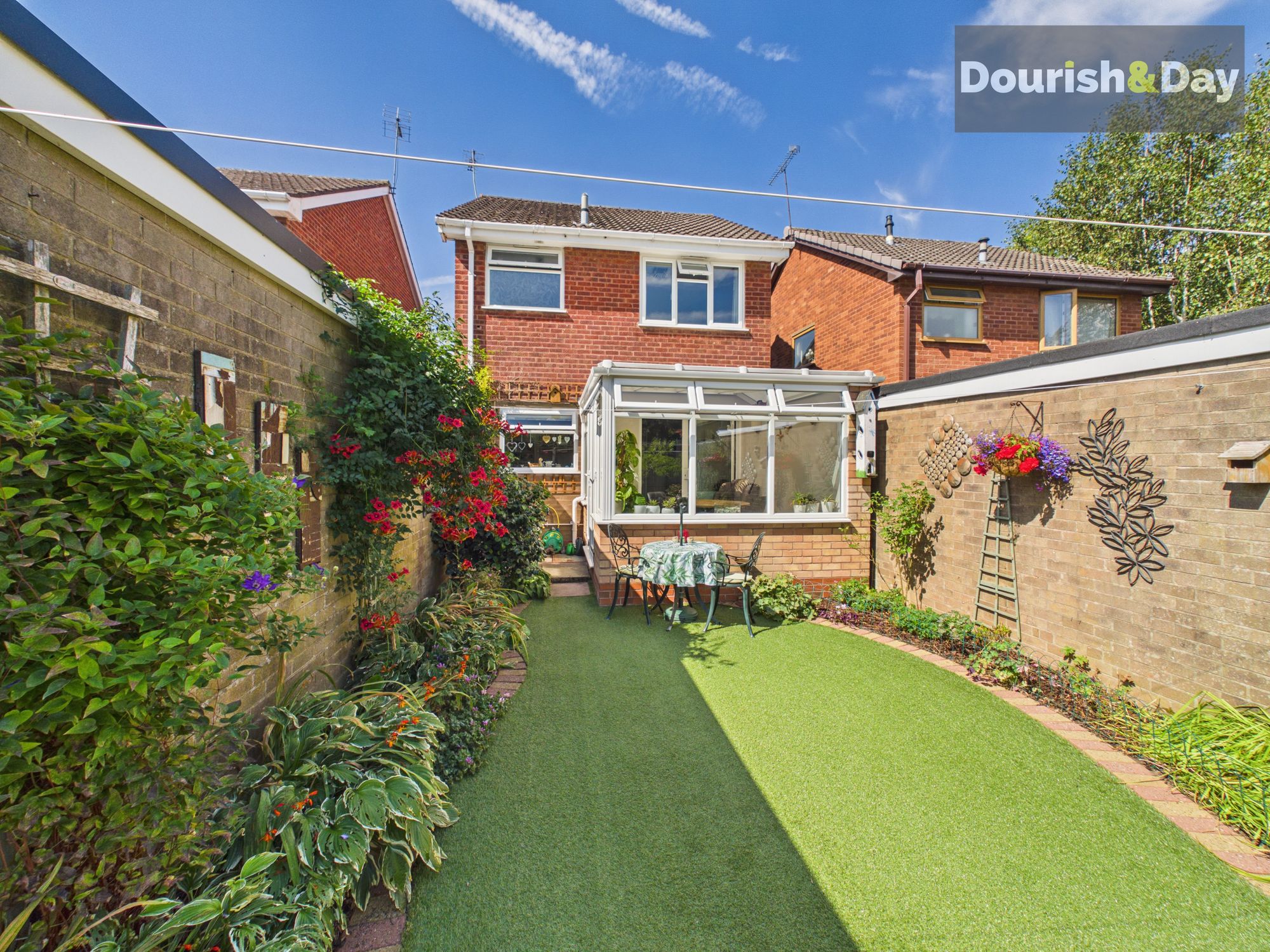 3 bed detached house for sale in Slaidburn Grove, Stafford, ST17 - Property Image 15