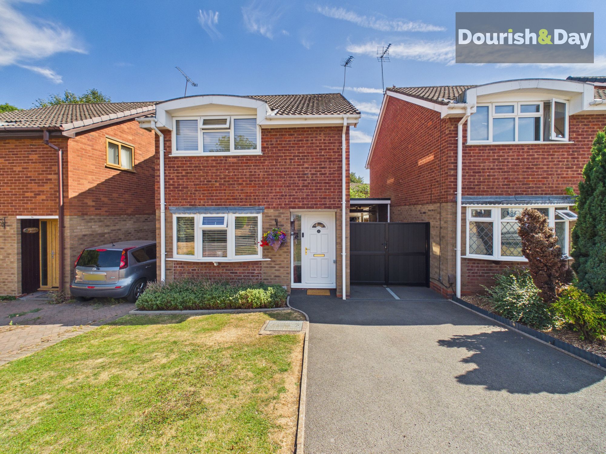 3 bed detached house for sale in Slaidburn Grove, Stafford, ST17 - Property Image 16