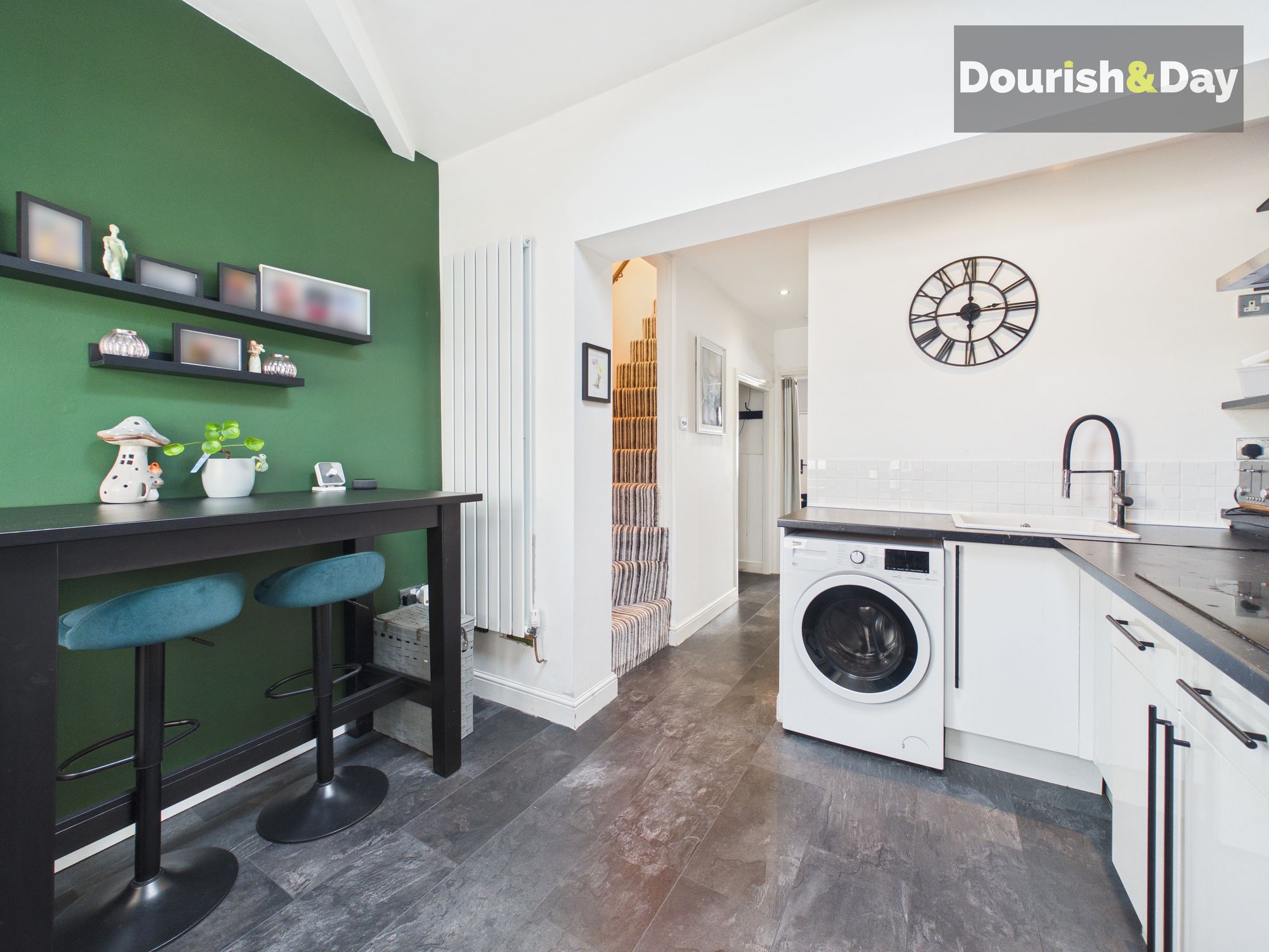 2 bed mid-terraced house for sale in Castle Street, Stafford, ST16 - Property Image 2
