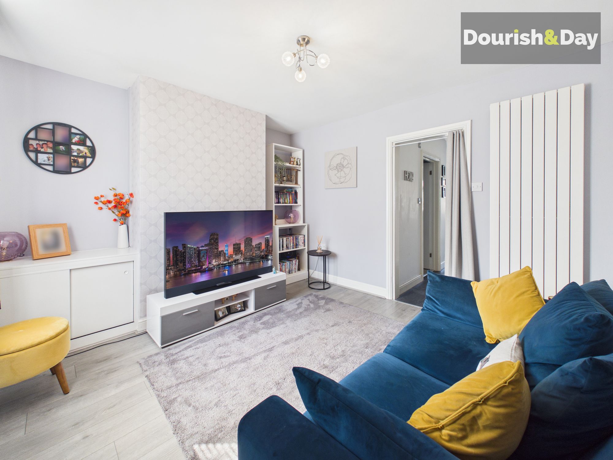 2 bed mid-terraced house for sale in Castle Street, Stafford, ST16 - Property Image 3
