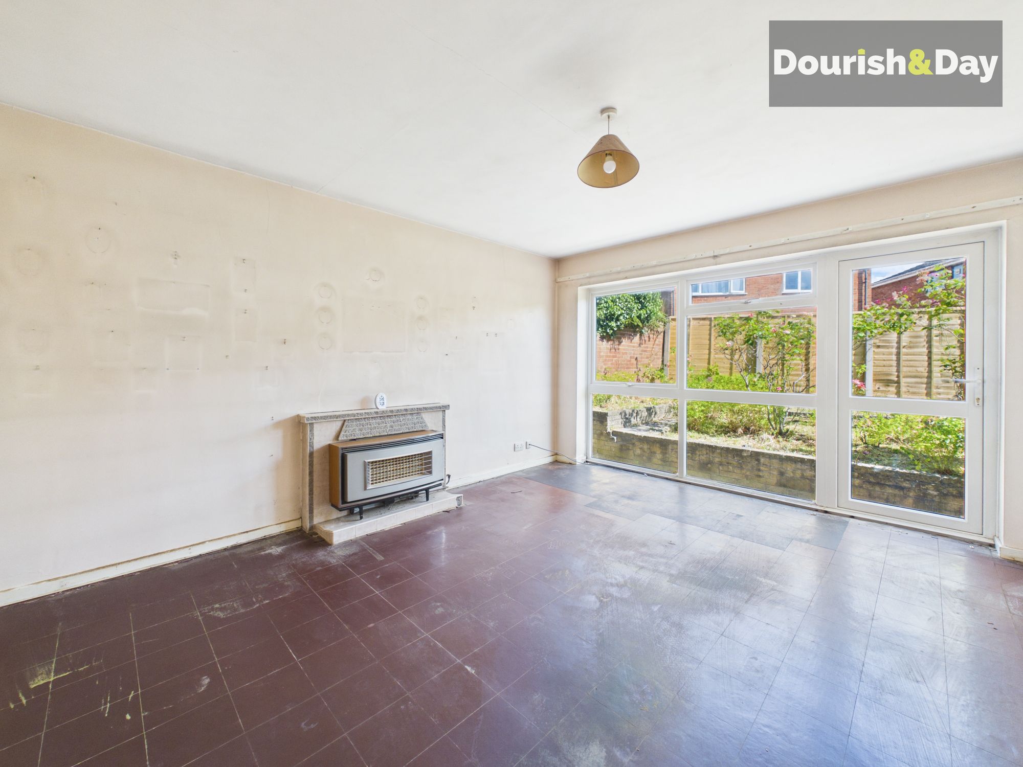 3 bed detached bungalow for sale in Shannon Road, Stafford, ST17 - Property Image 3