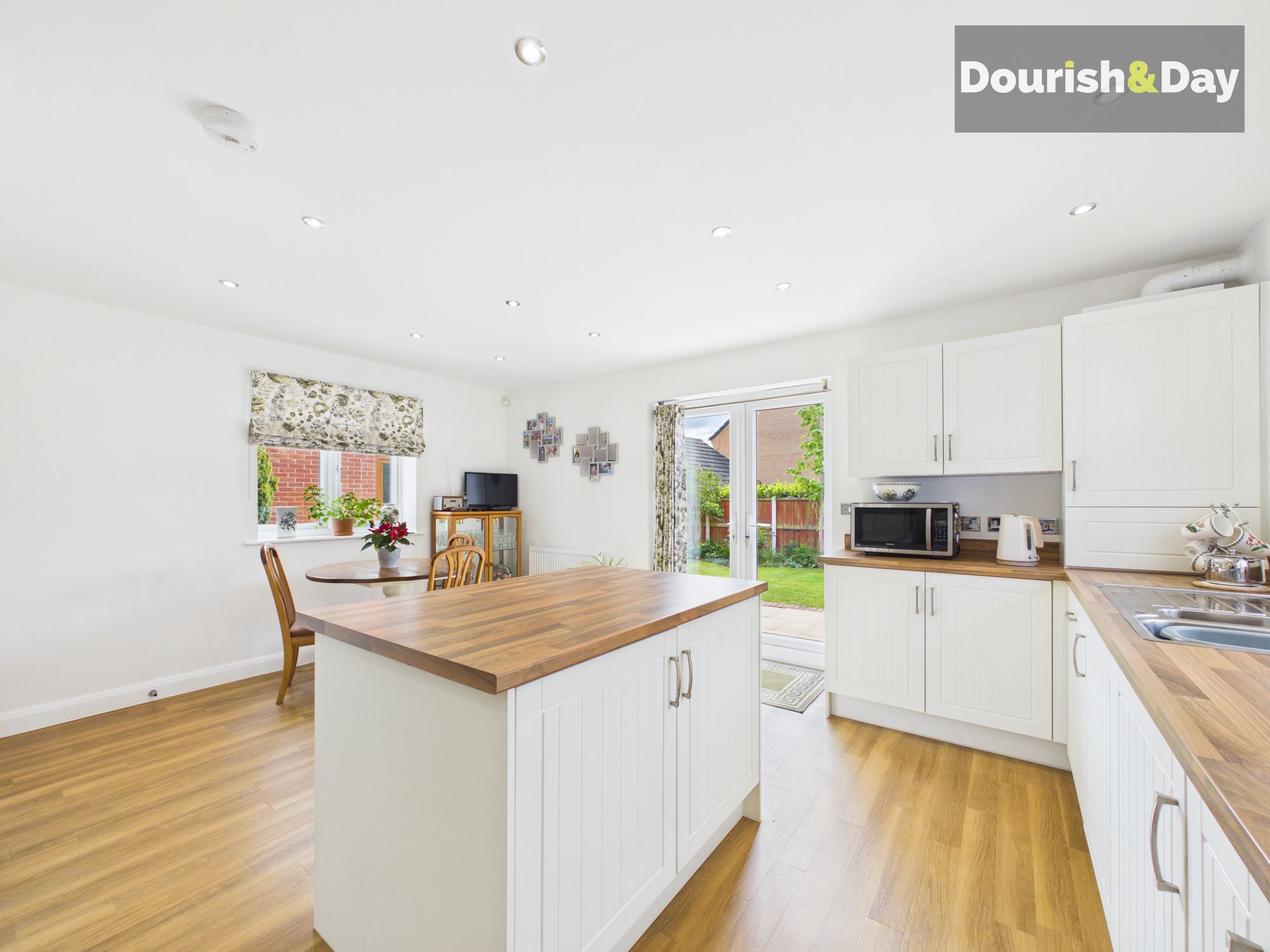 4 bed detached house for sale in Daffodil Drive, Gnosall, ST20 - Property Image 14