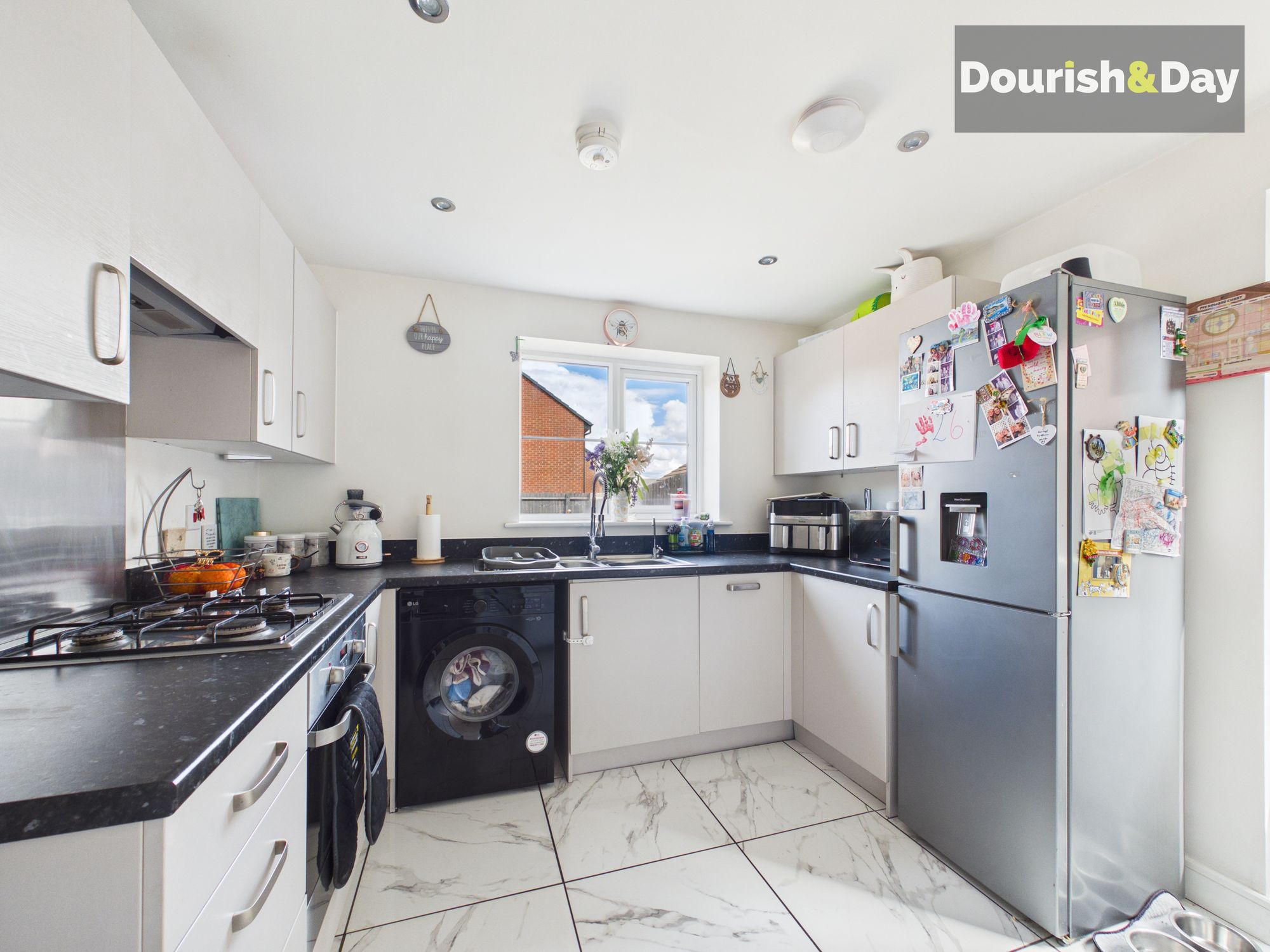 3 bed detached house for sale in Martin Drive, Burley Fields, Stafford, ST16 - Property Image 9