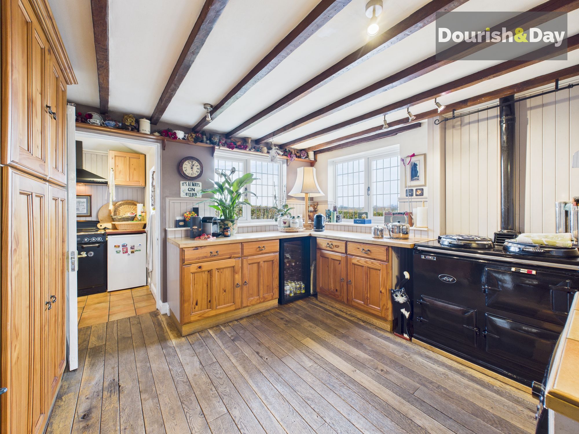 5 bed detached house for sale in Quarry Heath, Penkridge, ST19 - Property Image 13