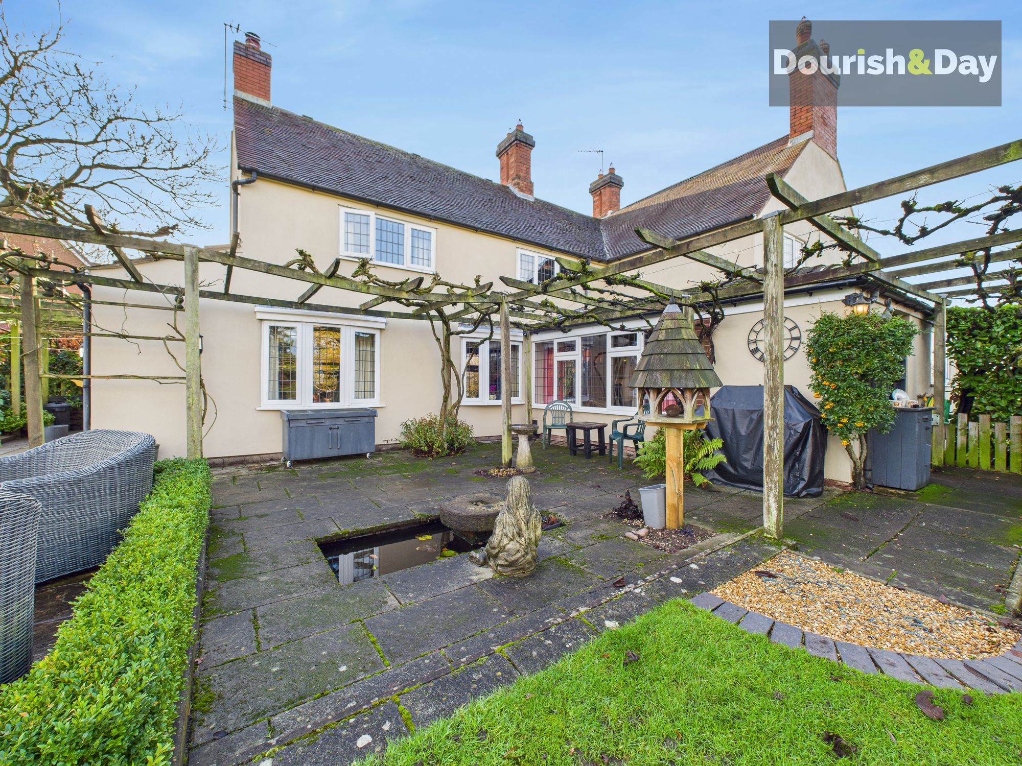 5 bed detached house for sale in Quarry Heath, Penkridge, ST19 - Property Image 45