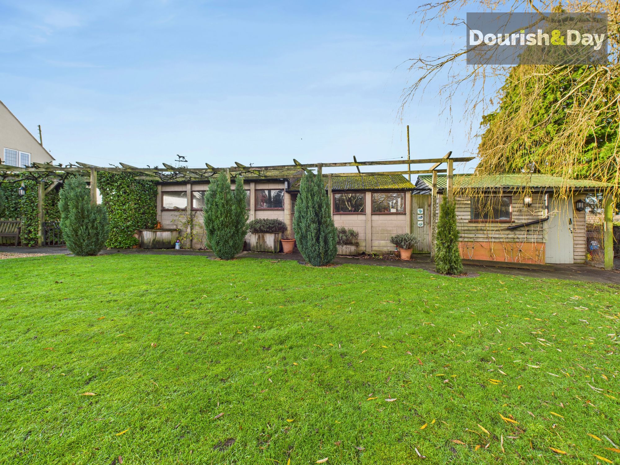 5 bed detached house for sale in Quarry Heath, Penkridge, ST19 - Property Image 49