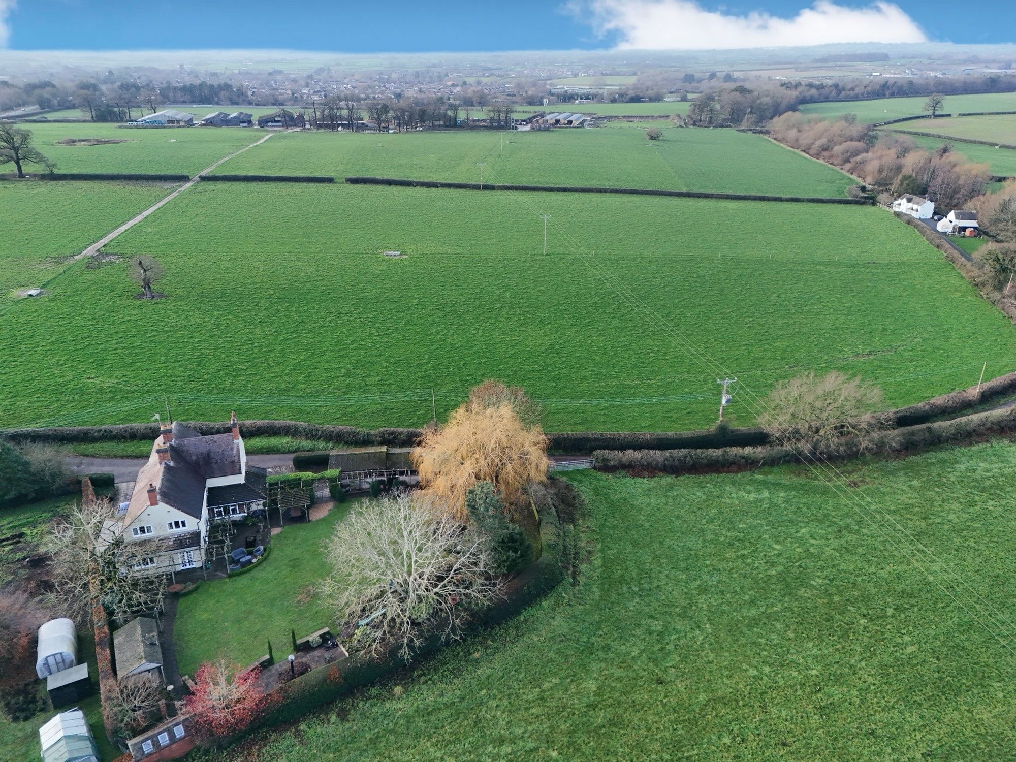 5 bed detached house for sale in Quarry Heath, Penkridge, ST19 - Property Image 2