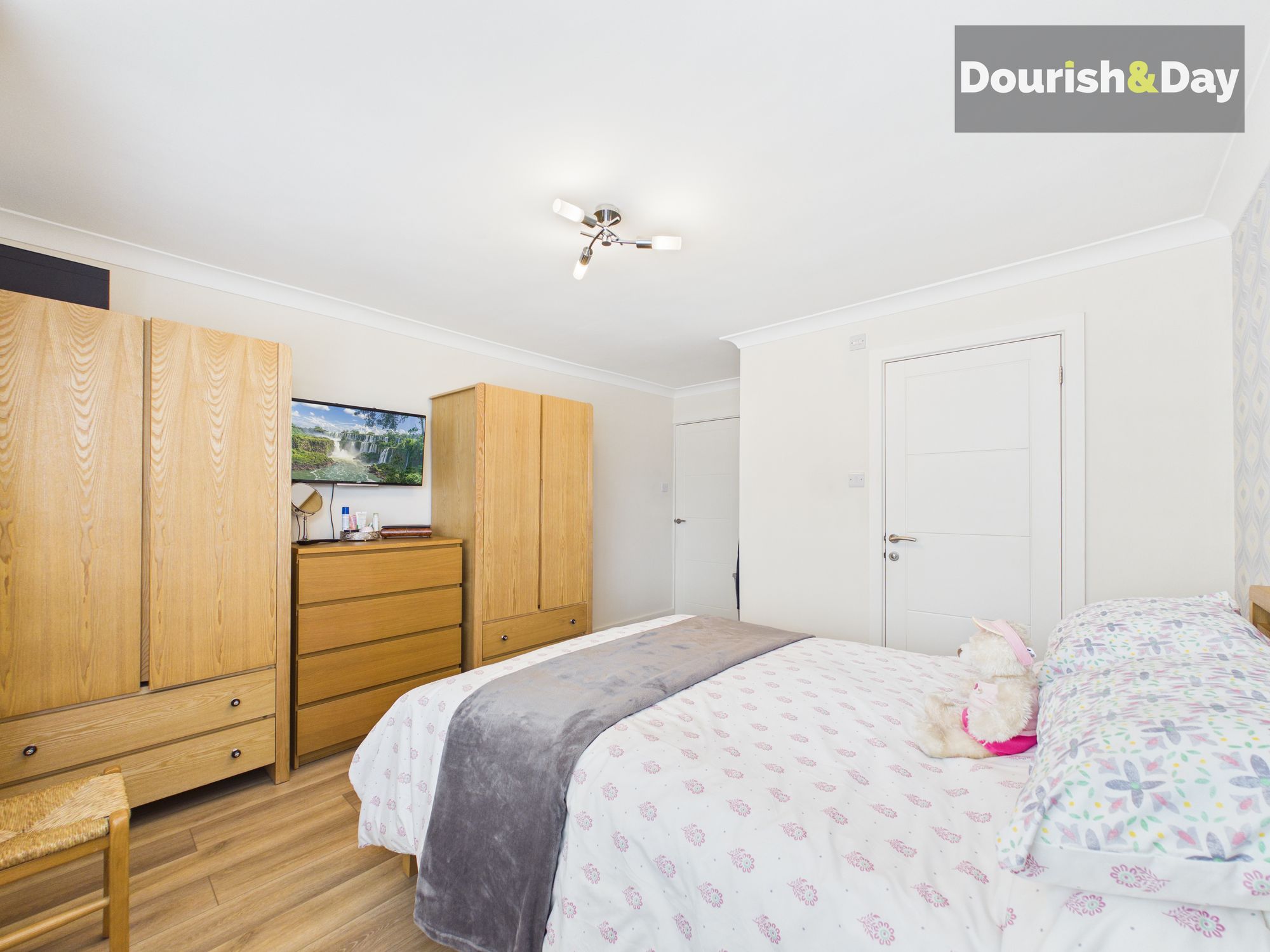 2 bed semi-detached bungalow for sale in Radford Bank, Stafford, ST17 - Property Image 11