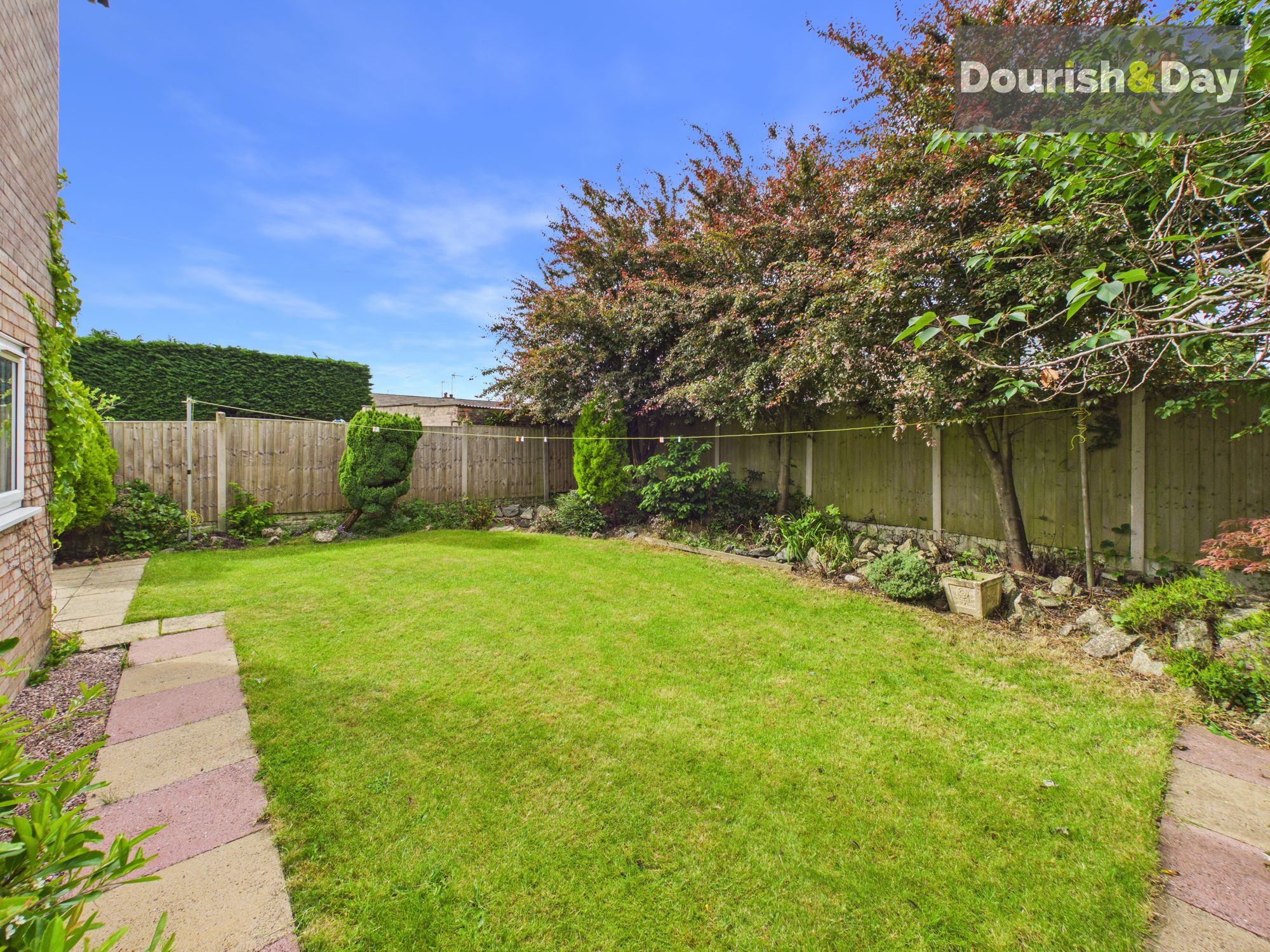 3 bed detached house for sale in Harcourt Way, Stafford, ST16  - Property Image 4