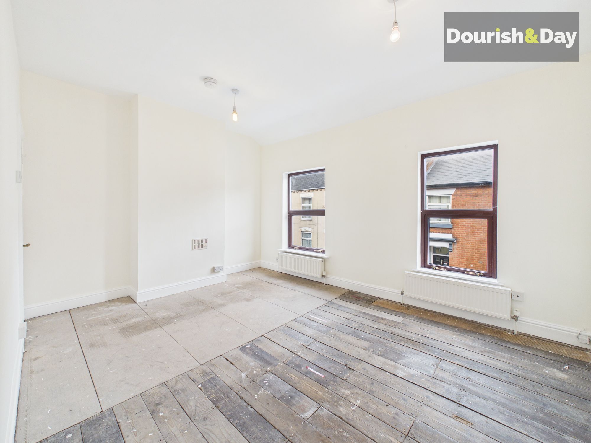 2 bed mid-terraced house for sale in Albert Terrace, Stafford, ST16 - Property Image 5