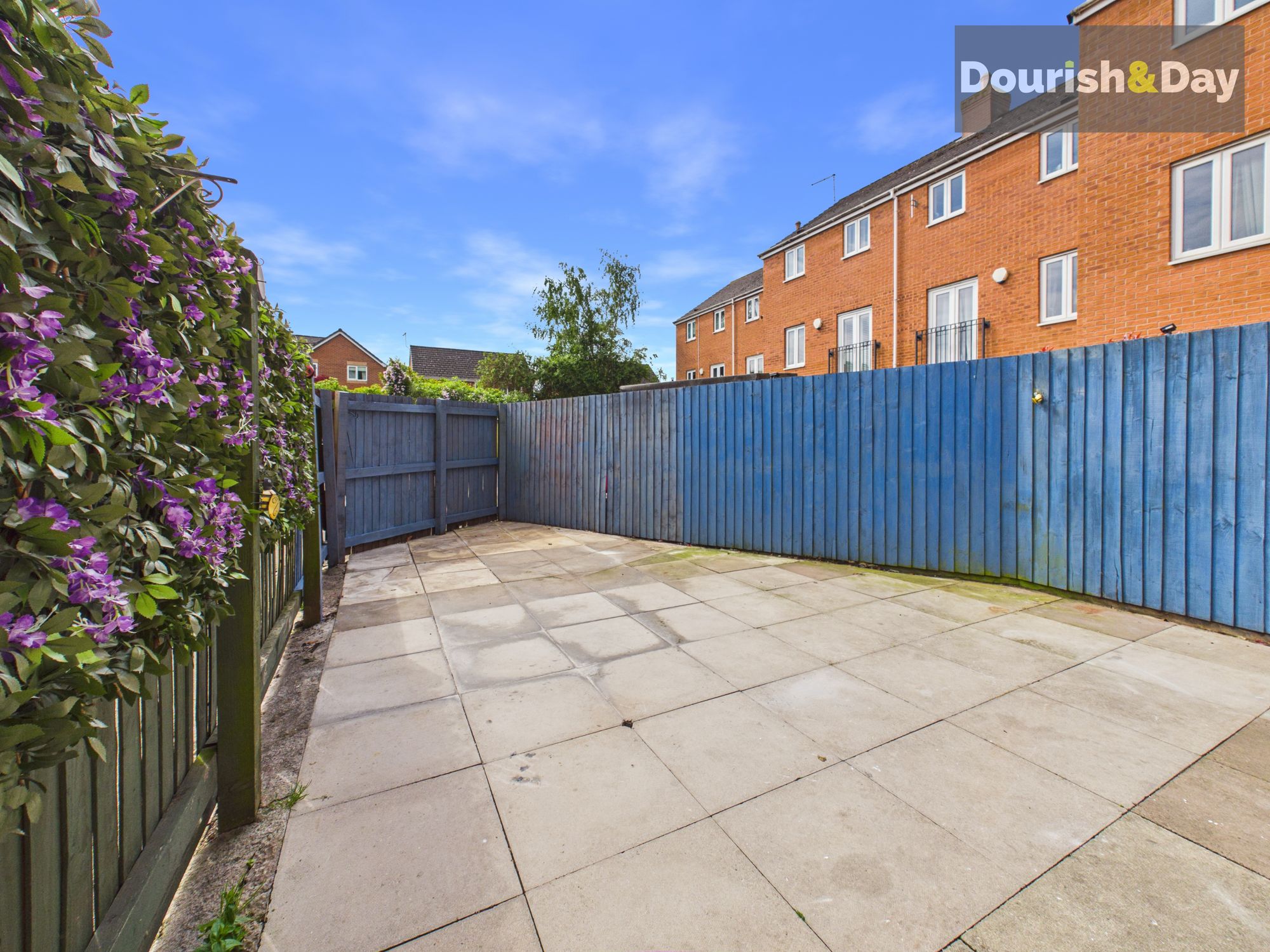 3 bed terraced house for sale in Darwin Court, Whitchurch, SY13  - Property Image 4