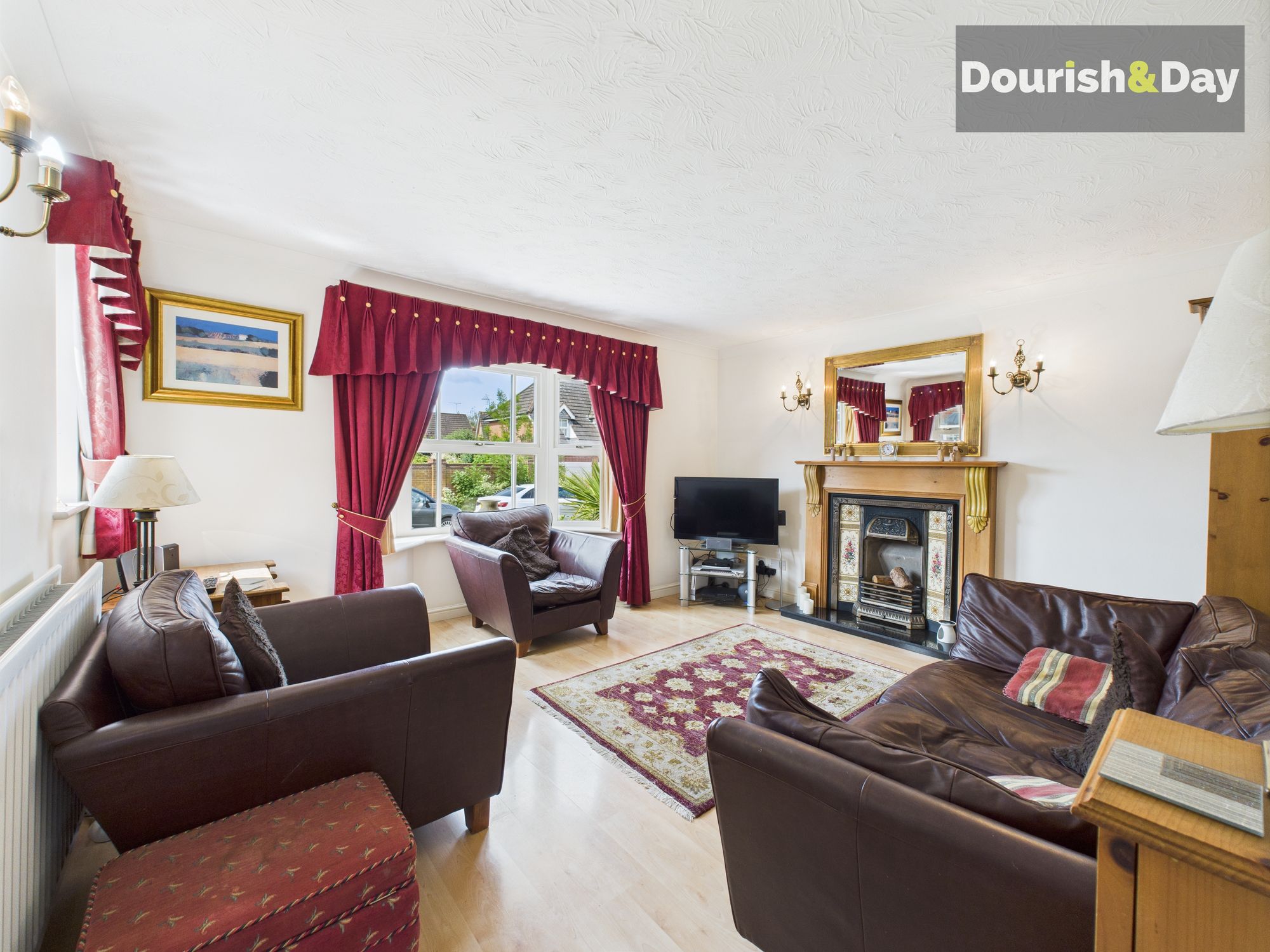 4 bed detached house for sale in Canalside Close, Penkridge, ST19 - Property Image 2