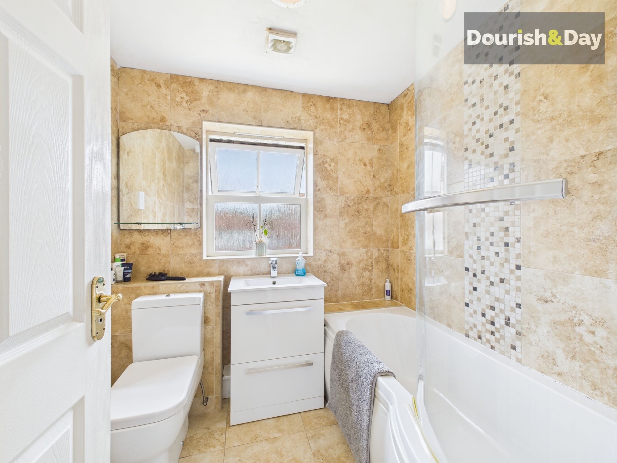 4 bed detached house for sale in Canalside Close, Penkridge, ST19 - Property Image 17